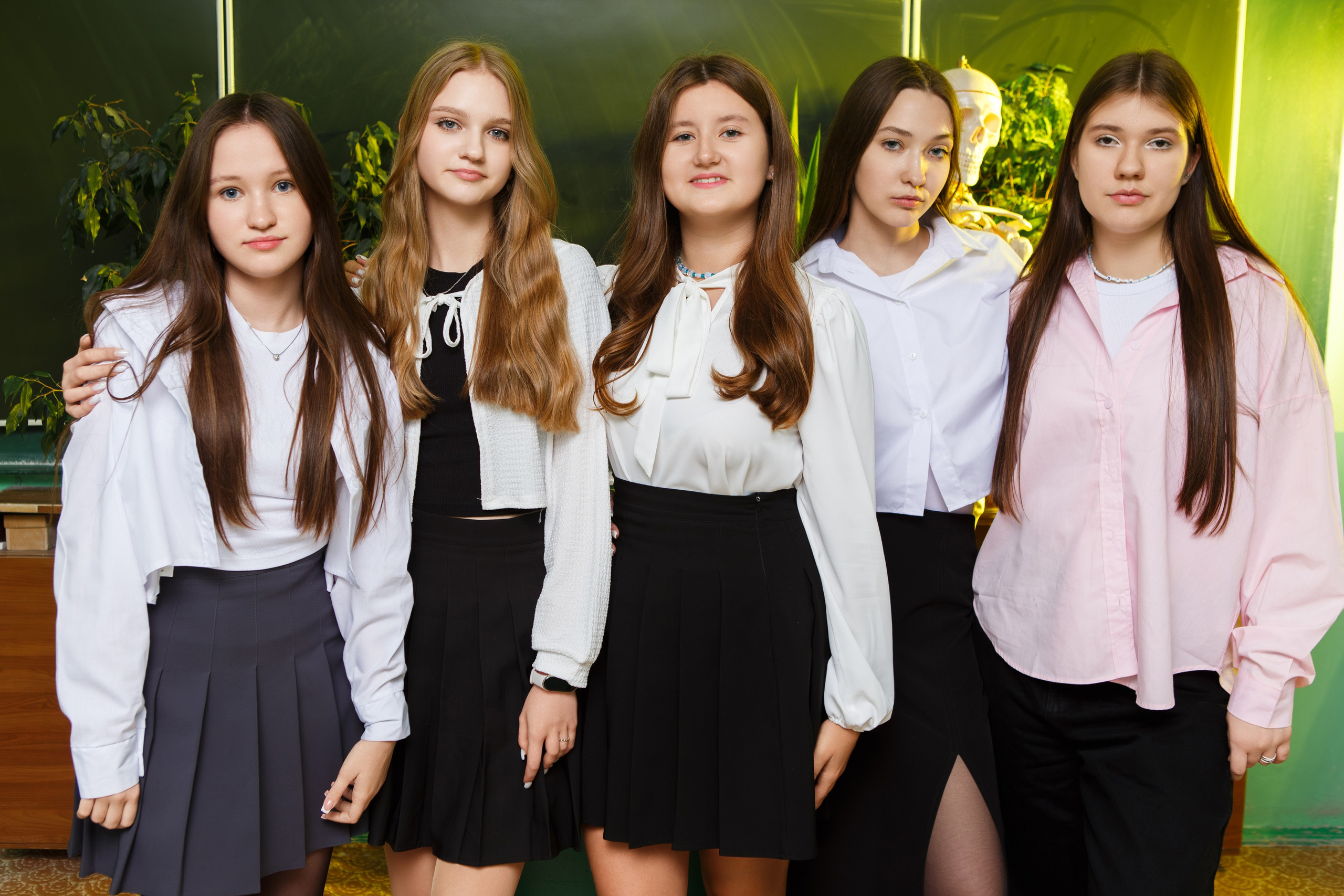 Групповая Фотосессия в Классе для Учеников 9 Классов | Твой Альбом Мценск. ТВОЙ АЛЬБОМ / ТВОИ ПРАВИЛА