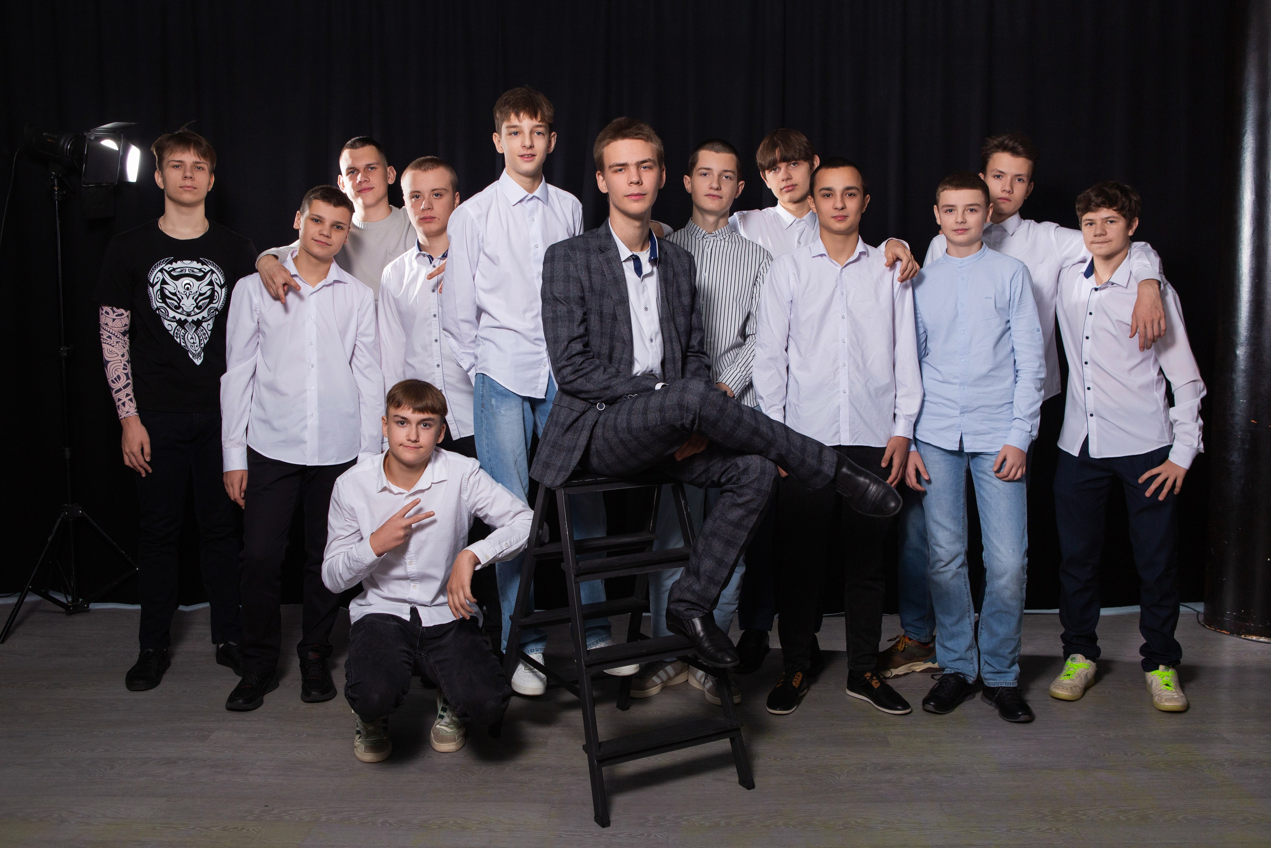 ФОТОСЕССИЯ ДЛЯ 9 КЛАССА В СТУДИИ. ТВОЙ АЛЬБОМ / ТВОИ ПРАВИЛА