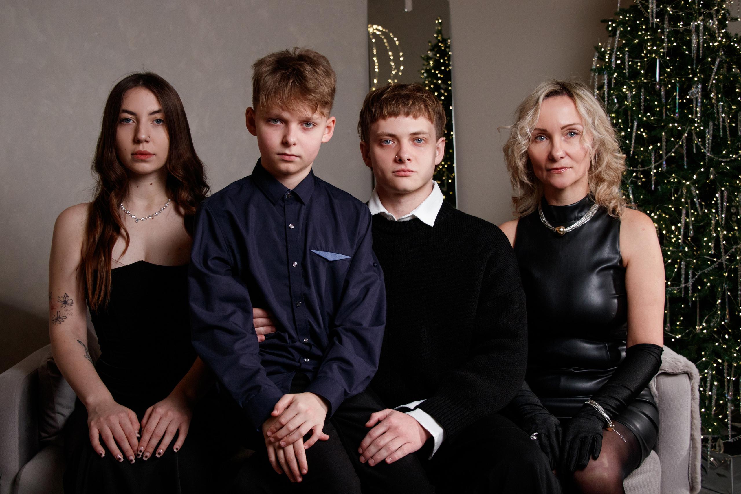 Семейная фотосессия в студии. Фотограф и ретушер в Ростове-на-Дону Вика Каен