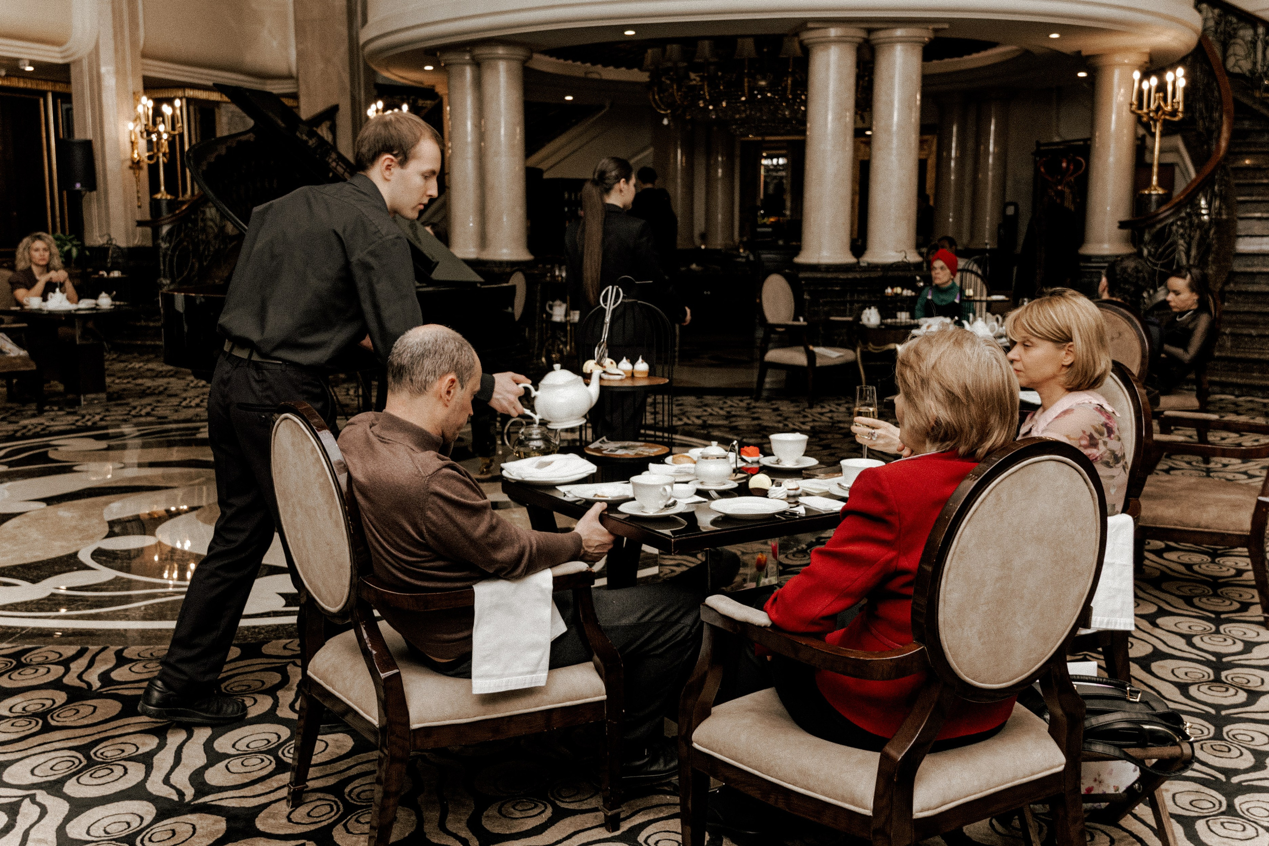 Чайная церемония «8 Марта». Свадебный/Портретный фотограф снимаю в Москве