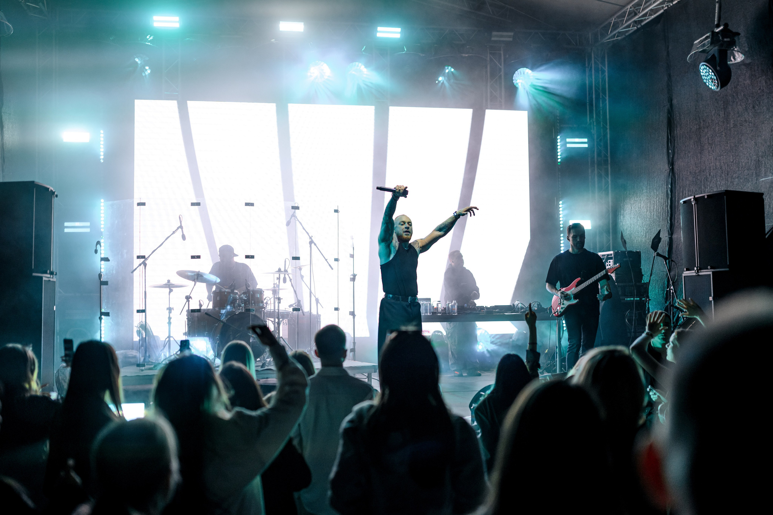 AVLON. Максим Комаров — Профессиональный фотограф