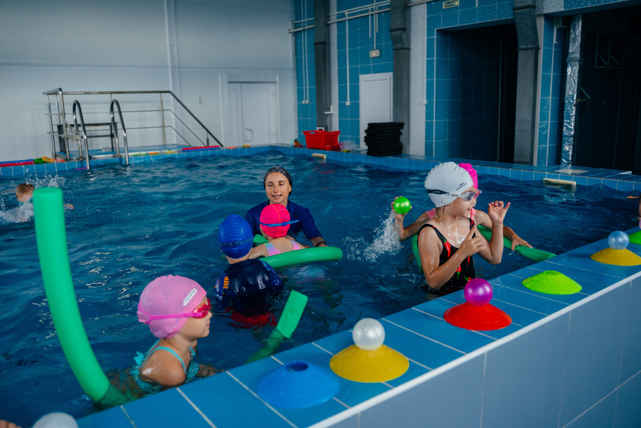 Студия детского плавания. Семейный фотограф в Саратове