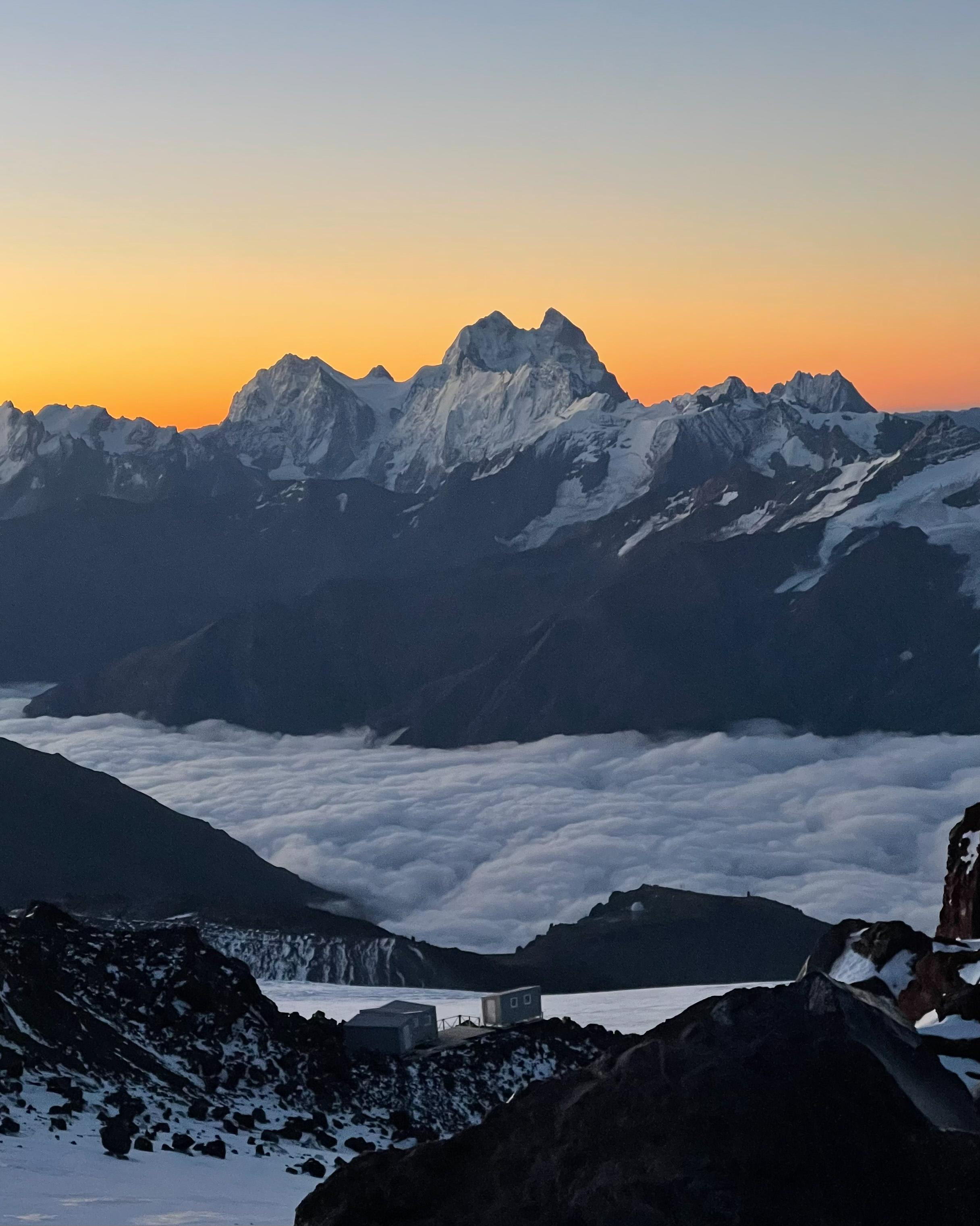 Восхождение на Эльбрус с юга. Уникальные экспедиции — LUCKY CLAN