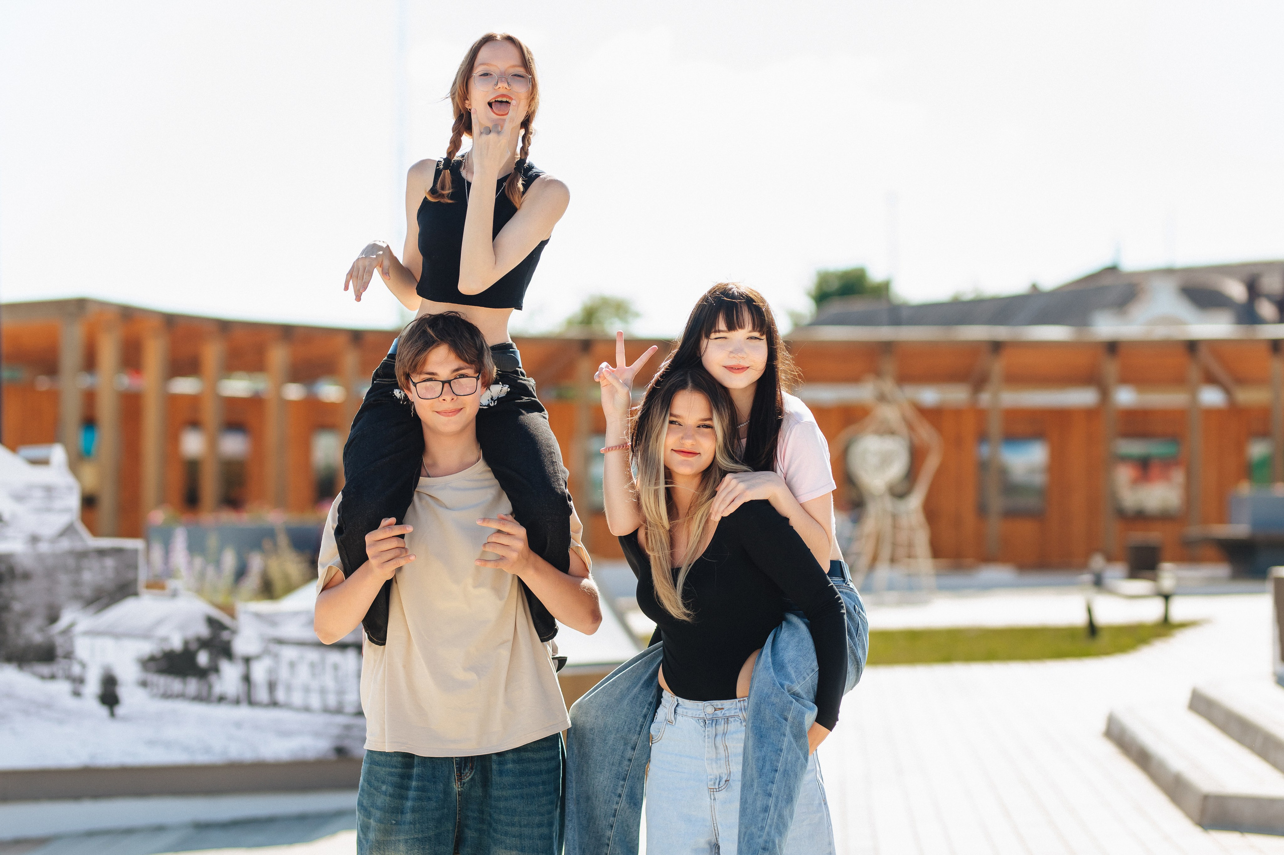 9 класс на площади. Свадебный и семейный фотограф в Туле и области Маша Костина