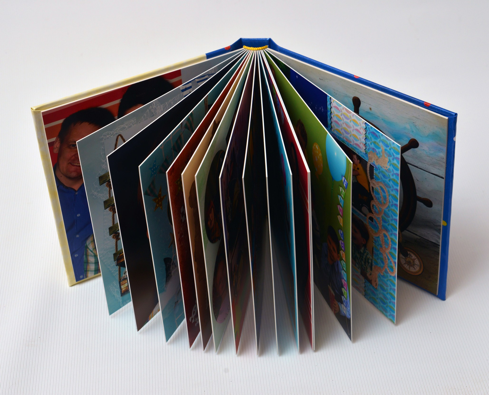 Фотокнига о Дне рождения ребёнка. Выпускные фотокниги, фотосъемка, видеосъемка в Челябинске и области