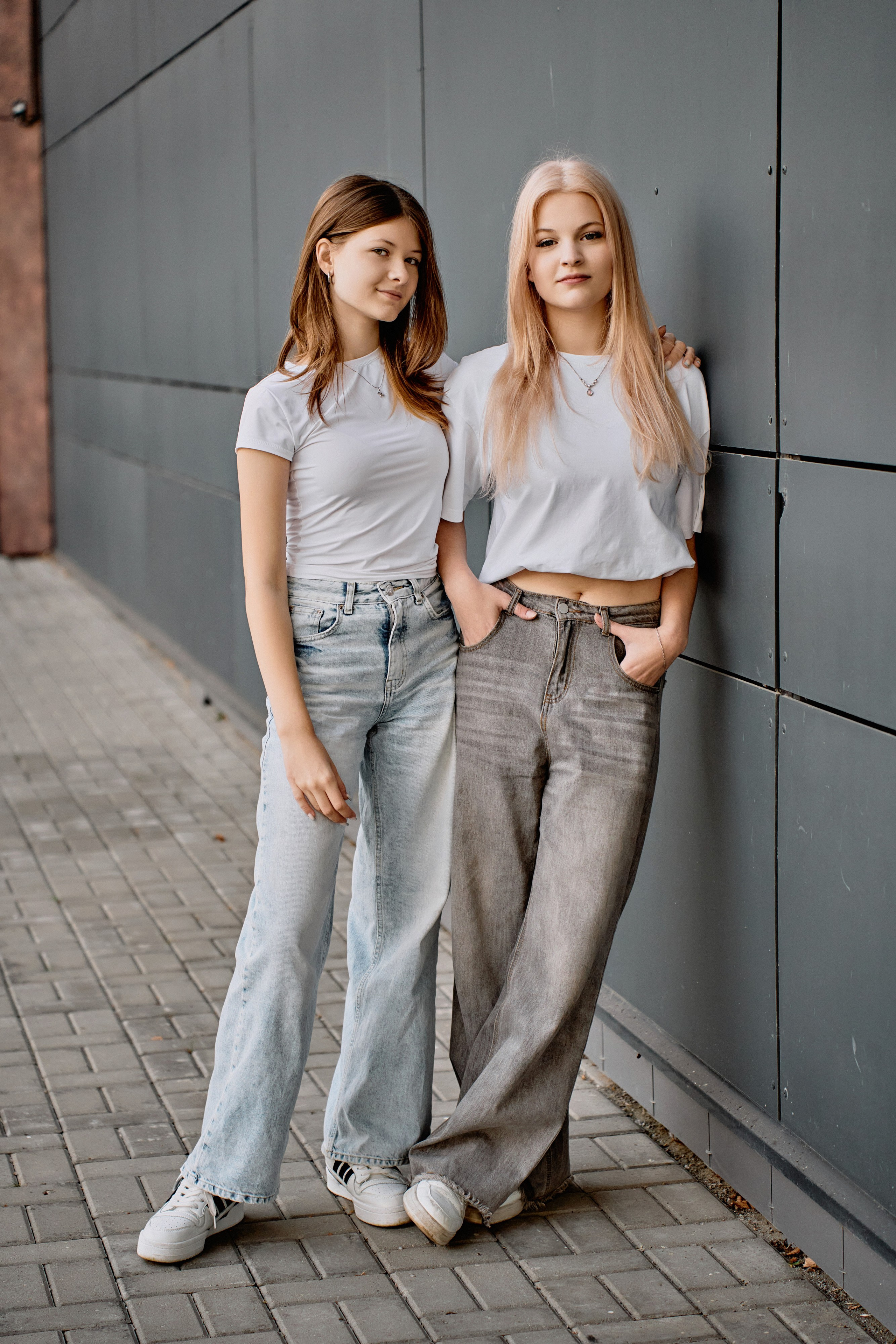 Фотосъёмка в Инновационном культурном центре (ИКЦ) Калуга для выпускных альбомов. Фотограф Меняйло Евгений. Свадьба. Портрет. Репортаж. Семья. Контент