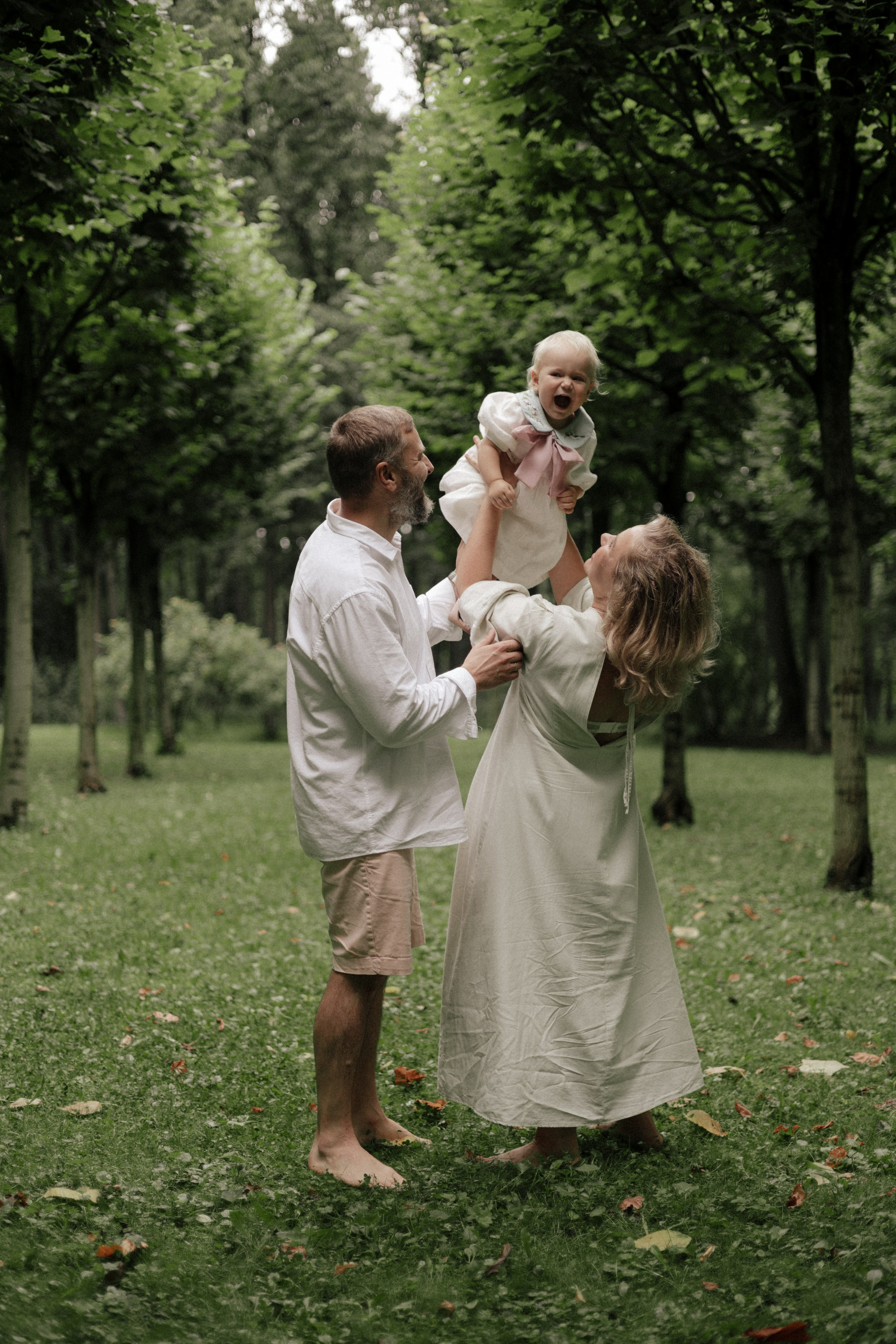 Семейная фотосессия в Оставьевском парке. Свадебный и портретный фотограф в Москве Анастасия Масюк