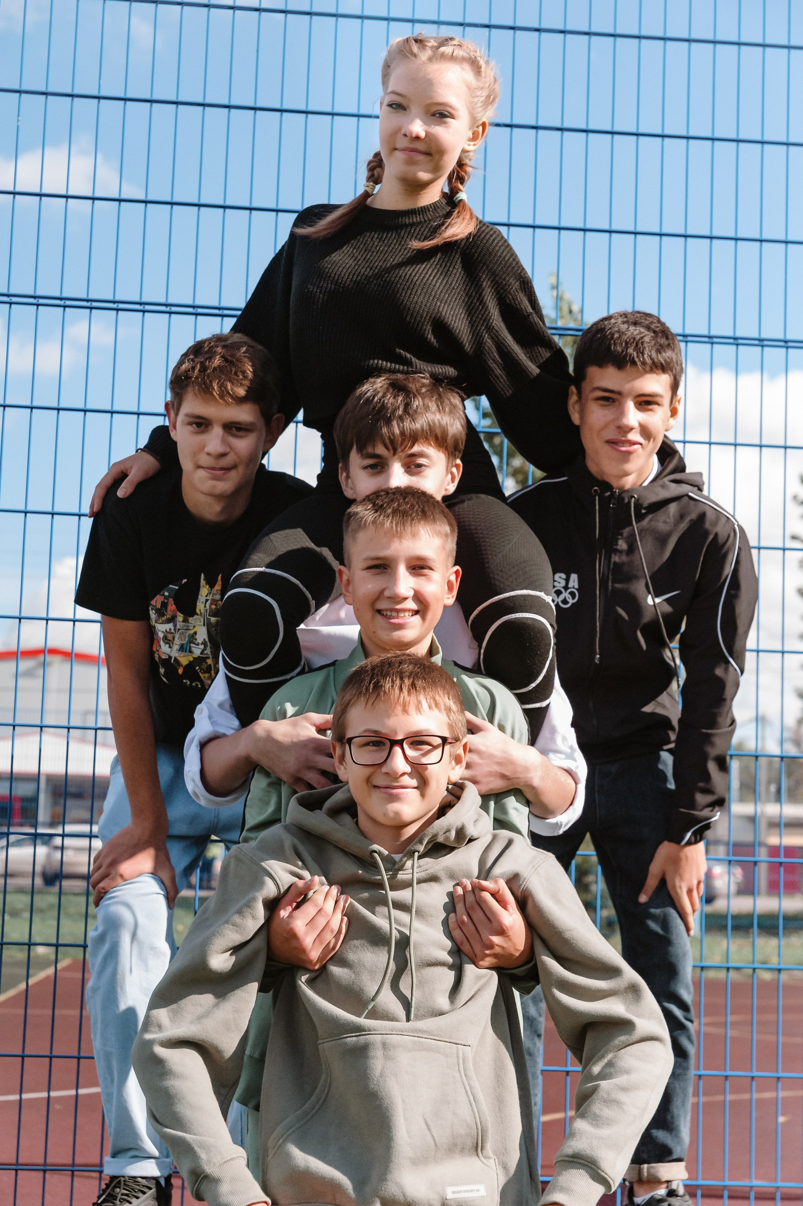 Друзья. Выпускные альбомы. Фотограф Ксения Борисова