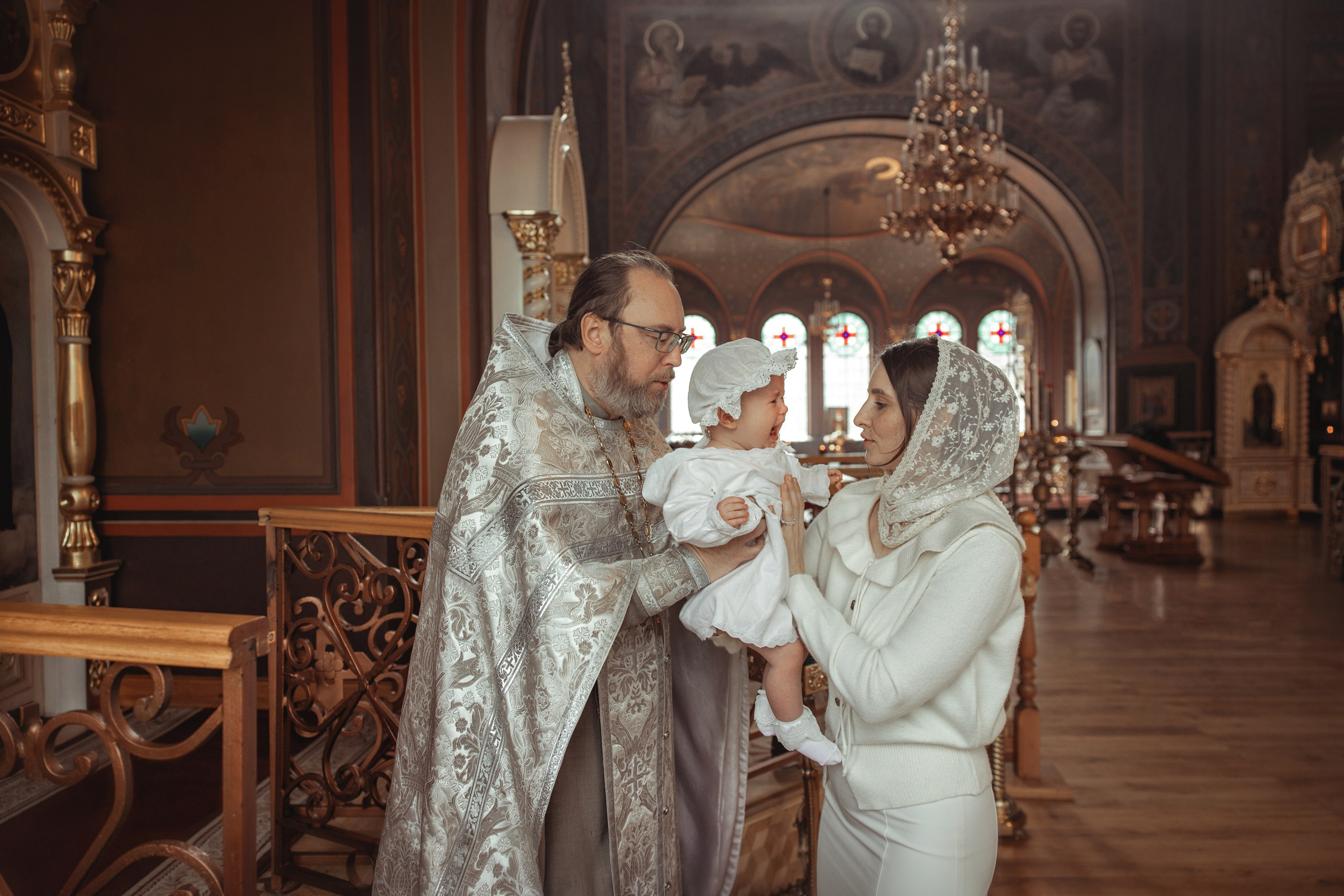 Таинство Крещения Василисы. Свято-Троицкий собор, г. Краснодар. Фотограф на Крещение и Венчание Краснодарский край — Гранкина Юлия