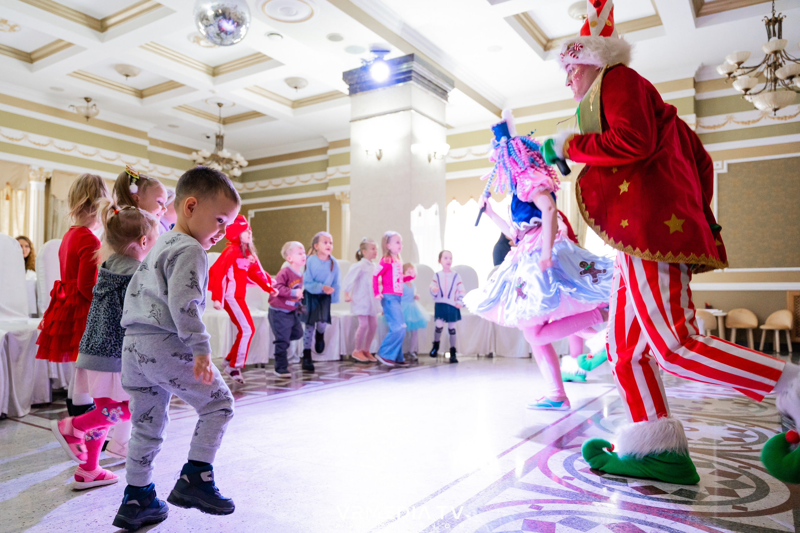 ЗИМНЯЯ СКАЗКА в ресторане «Империя»