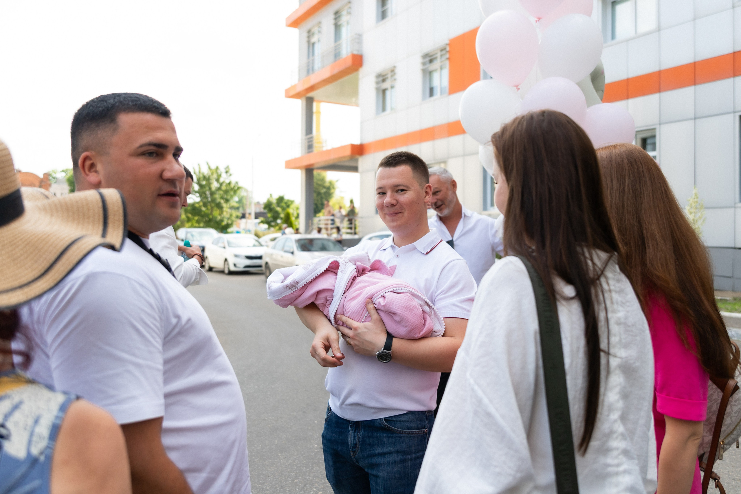 Выписка из роддома. Фотограф в Краснодаре Анна Светикова