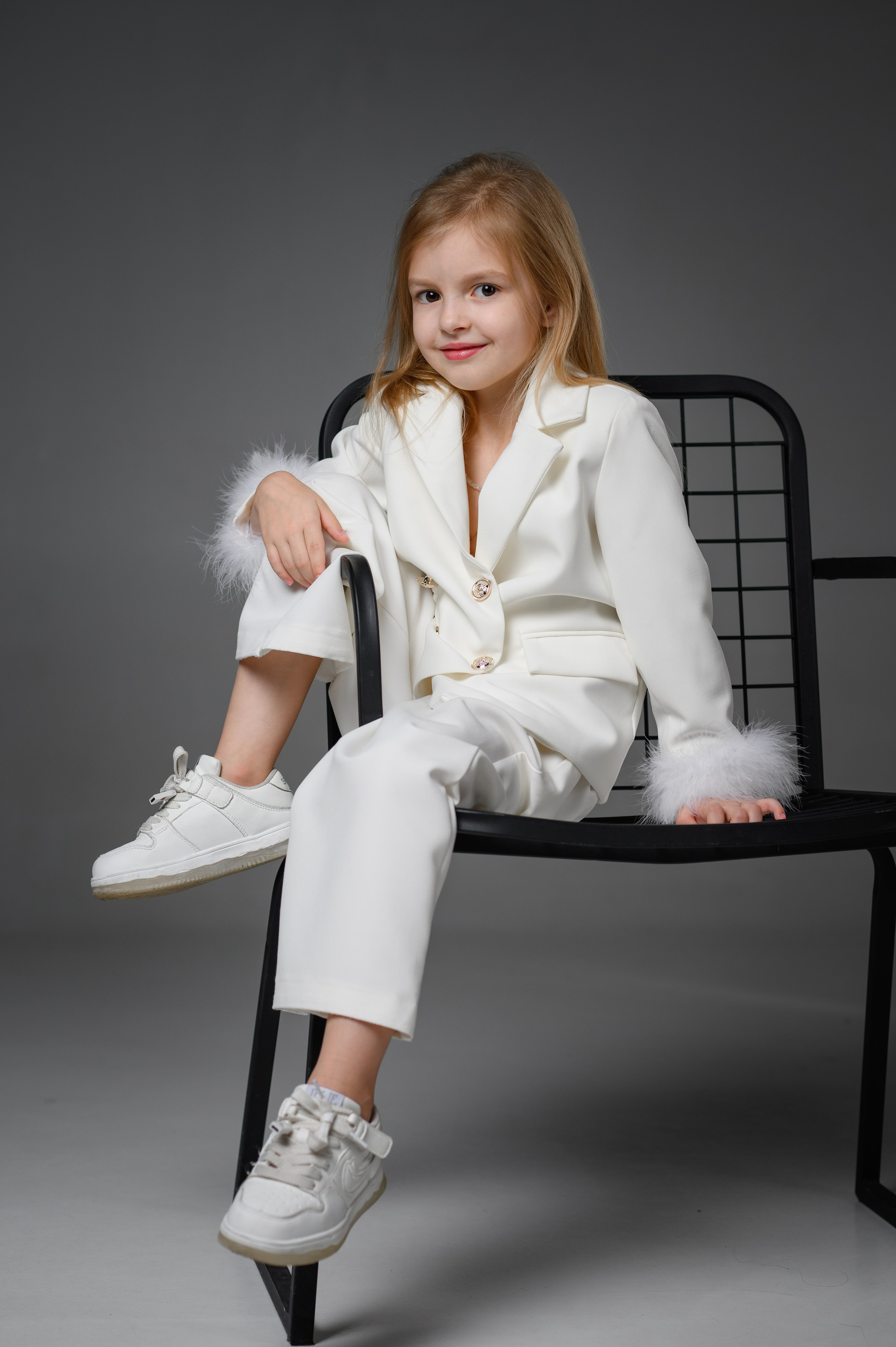 Стильная съёмка для маленькой красавицы. Свадебный фотограф Константинова Елена