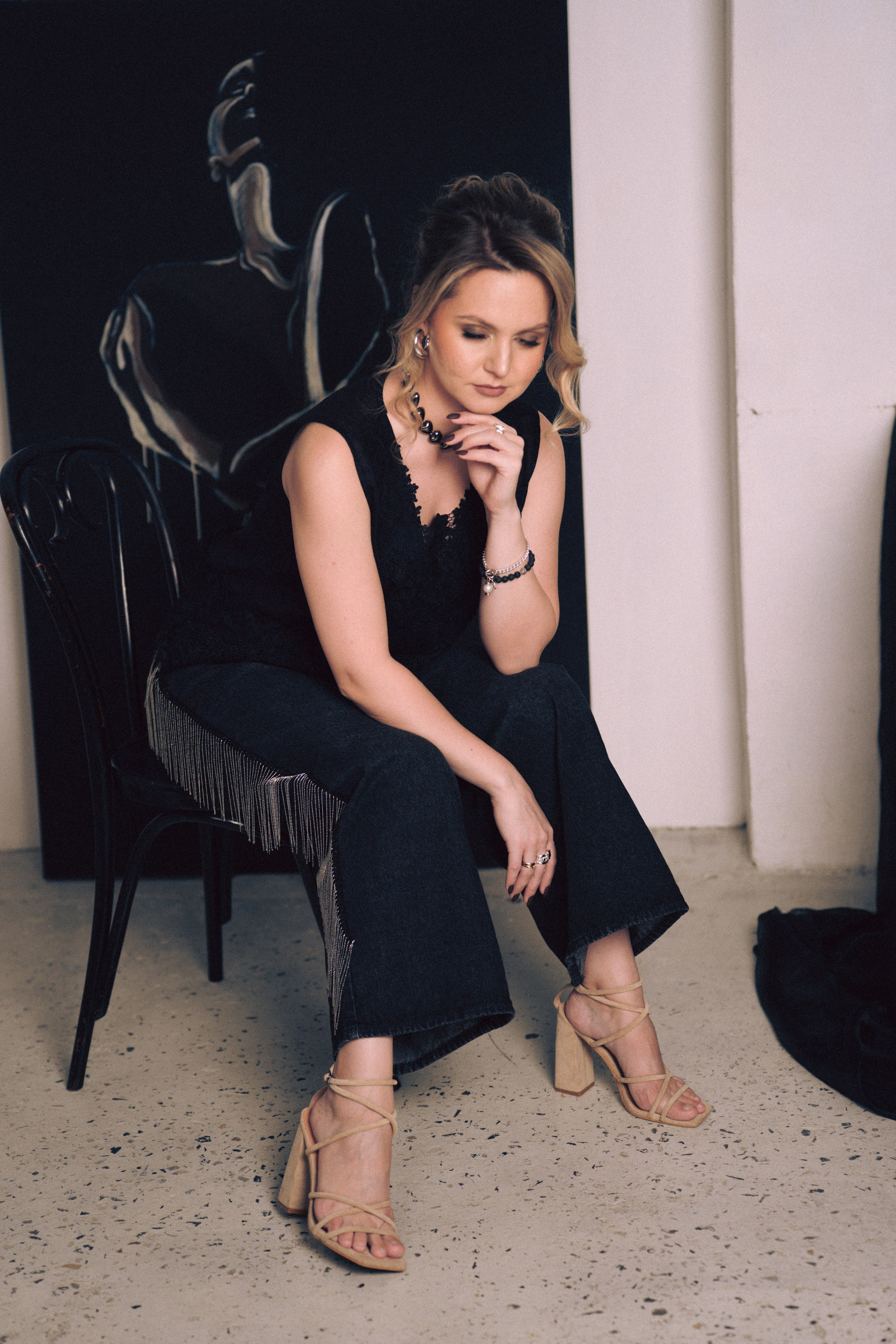 НОВОГОДНЯЯ ФОТОСЕСИИЯ В СТУДИИ ДЛЯ ДЕВУШКИ И ПРОГУЛКА ПО ЧЕРНЫШЕВСКОЙ. Профессиональный фотограф, Санкт-Петербург — Виктория Богомолова