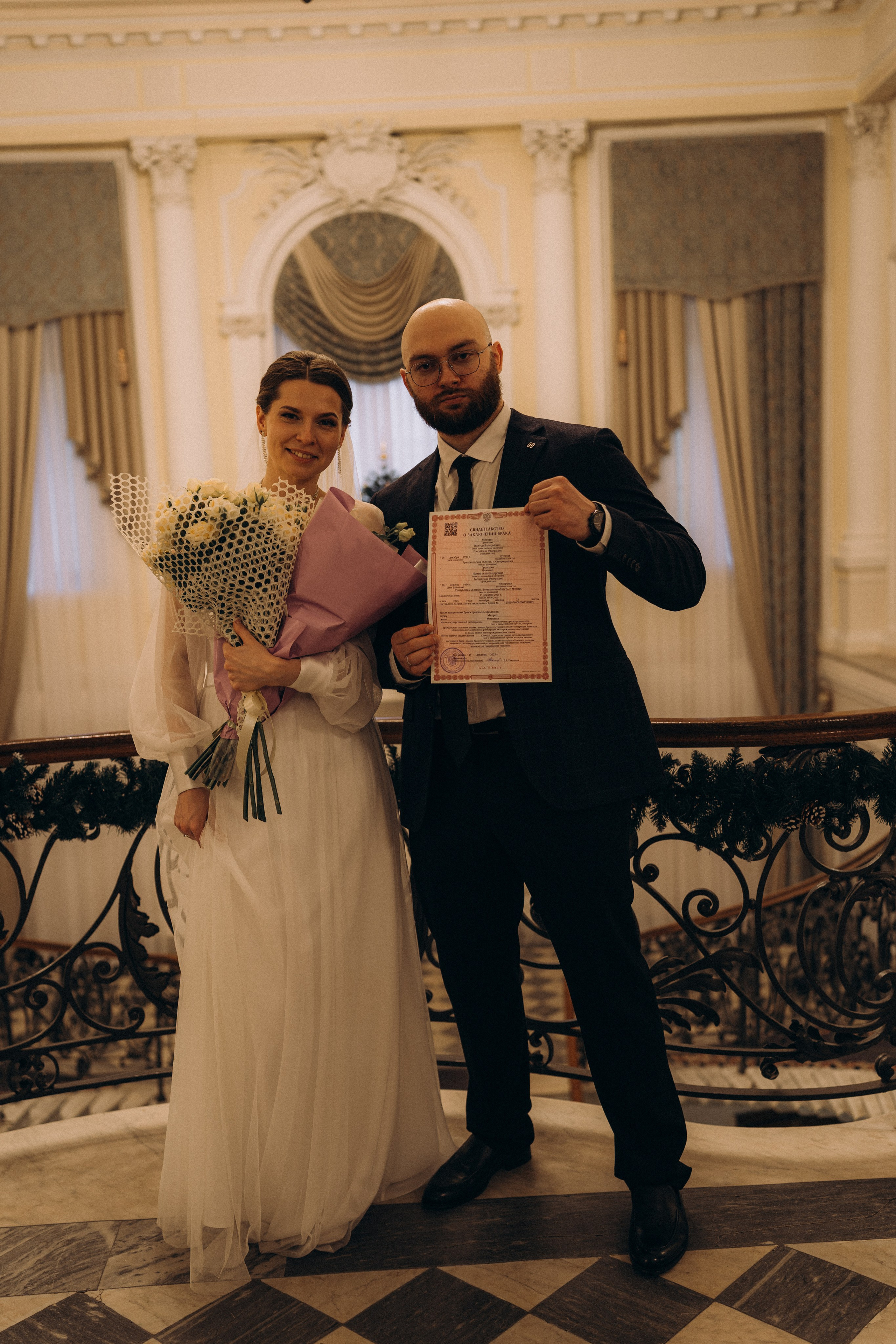 СВАДЕБНАЯ СЬЕМКА ВО ВТОРОМ ДВОРЦЕ (ДЕКАБРЬ) ТАКЖЕ СЬЕМКА В СТУДИИ НА ЧЕРНЫШЕВСКОЙ. Профессиональный фотограф, Санкт-Петербург — Виктория Богомолова