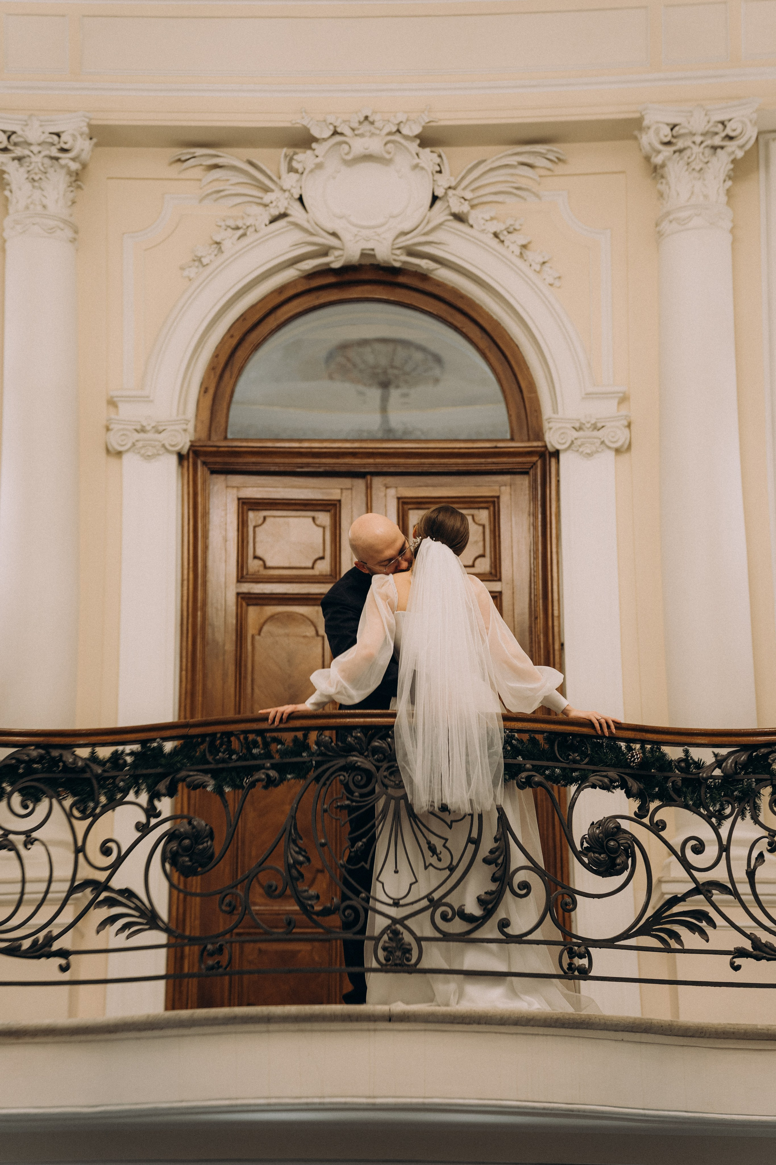 СВАДЕБНАЯ СЬЕМКА ВО ВТОРОМ ДВОРЦЕ (ДЕКАБРЬ) ТАКЖЕ СЬЕМКА В СТУДИИ НА ЧЕРНЫШЕВСКОЙ. Профессиональный фотограф, Санкт-Петербург — Виктория Богомолова