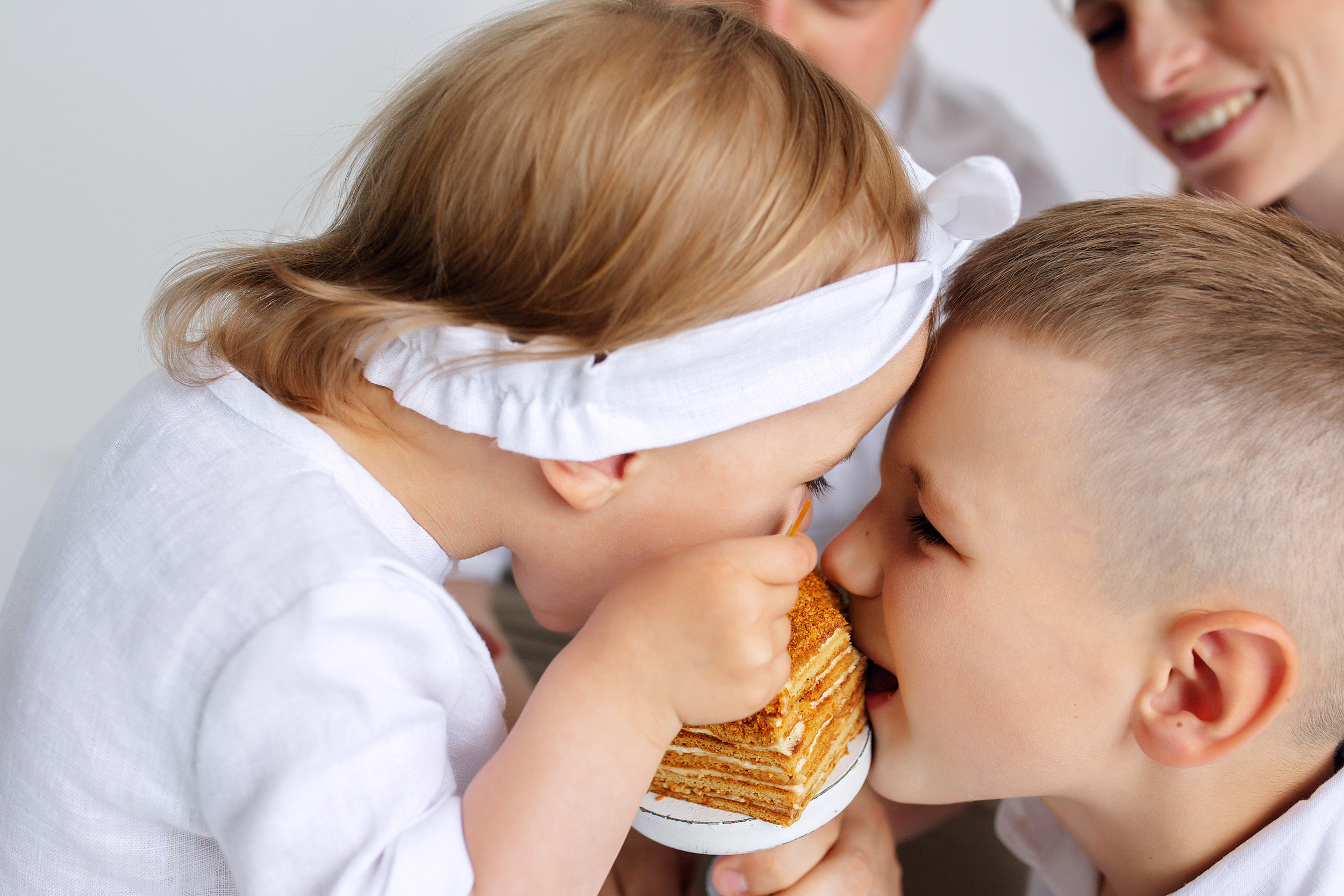 ТОРТИК ДЛЯ УЛЬЯНЫ. Фотограф новорожденных Оксана Полевская