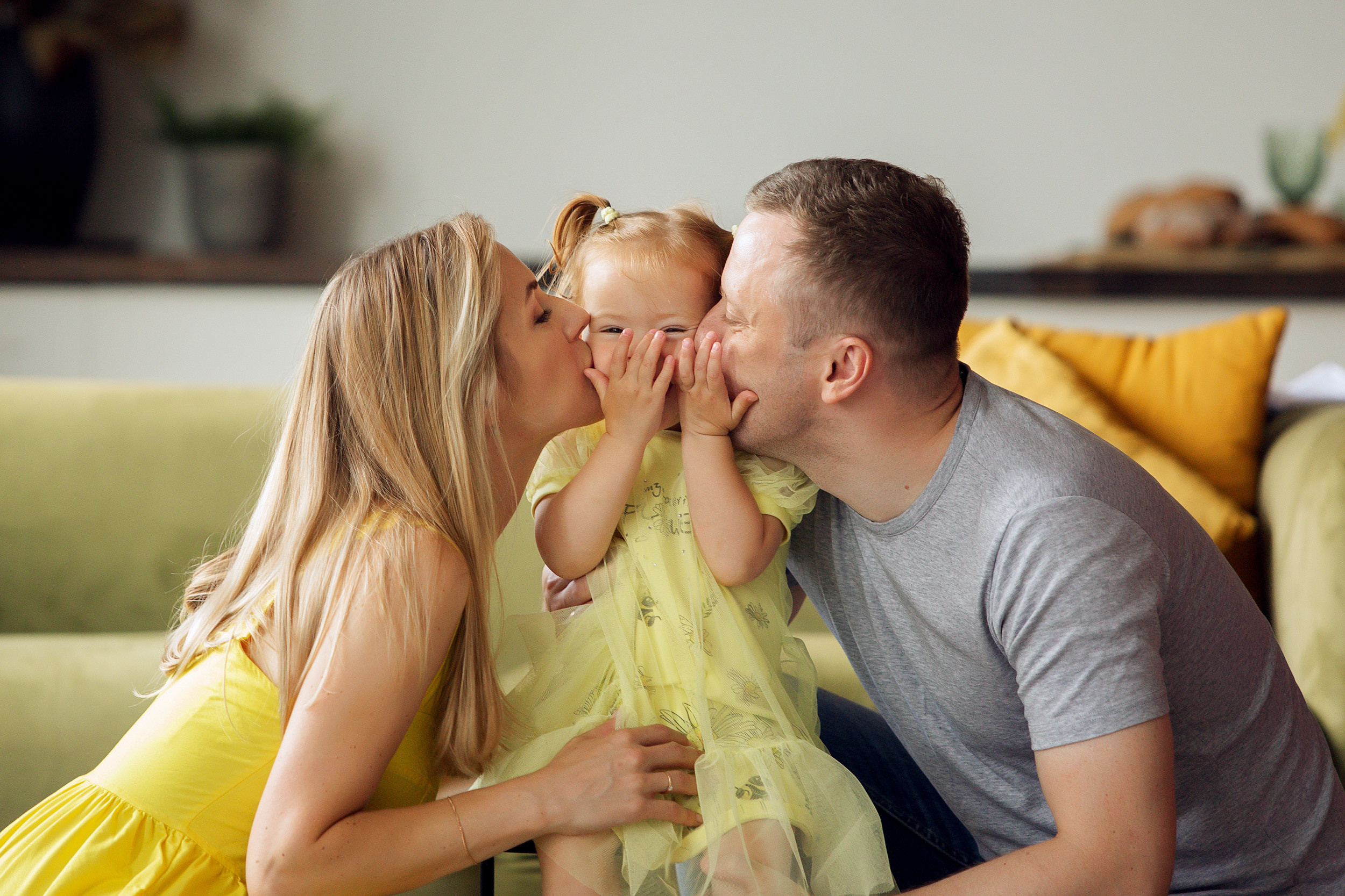 Варя, Полина, Сергей. Фотограф новорожденных Оксана Полевская