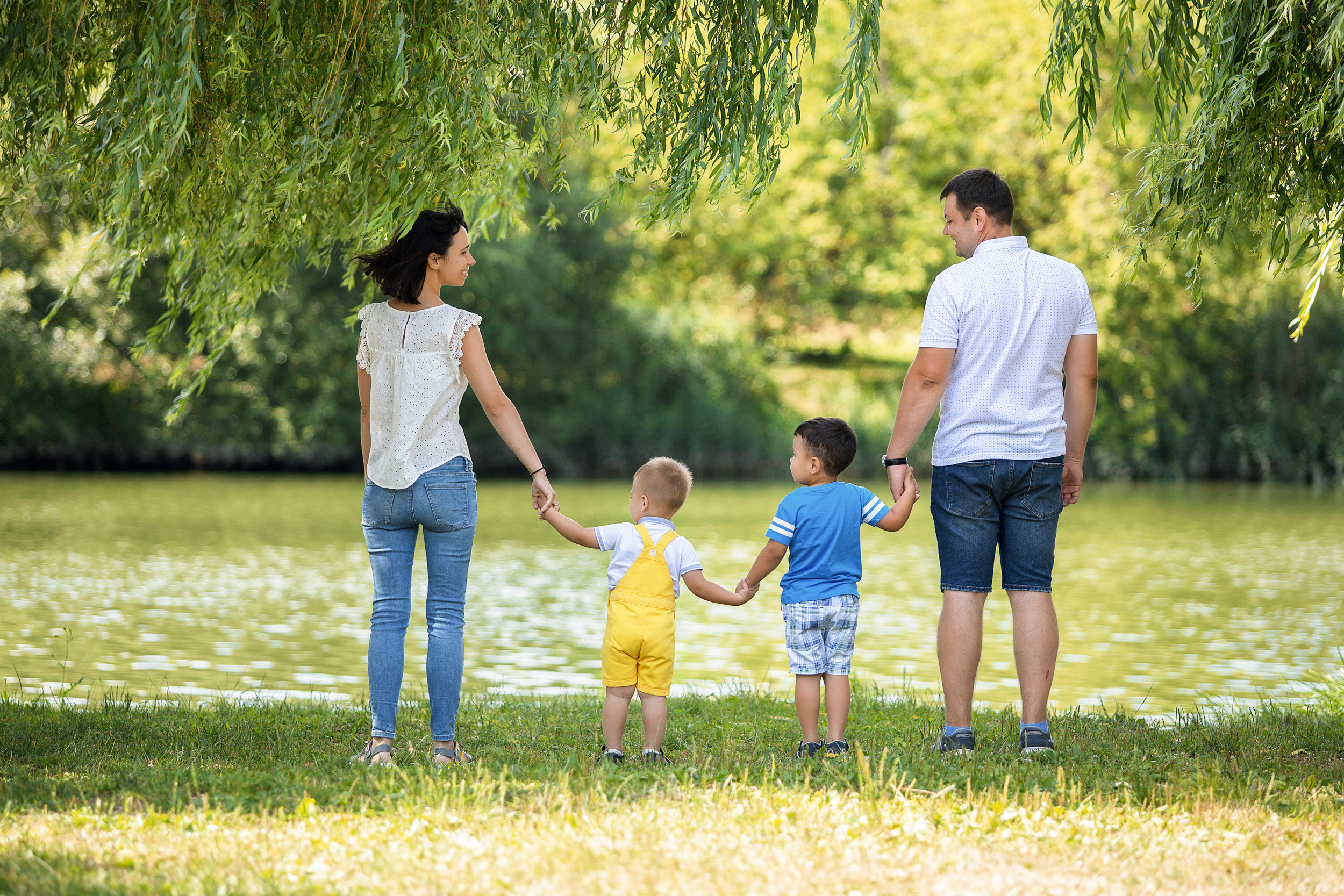 Тёма, Юра, Дарья и Женя. Фотограф новорожденных Оксана Полевская