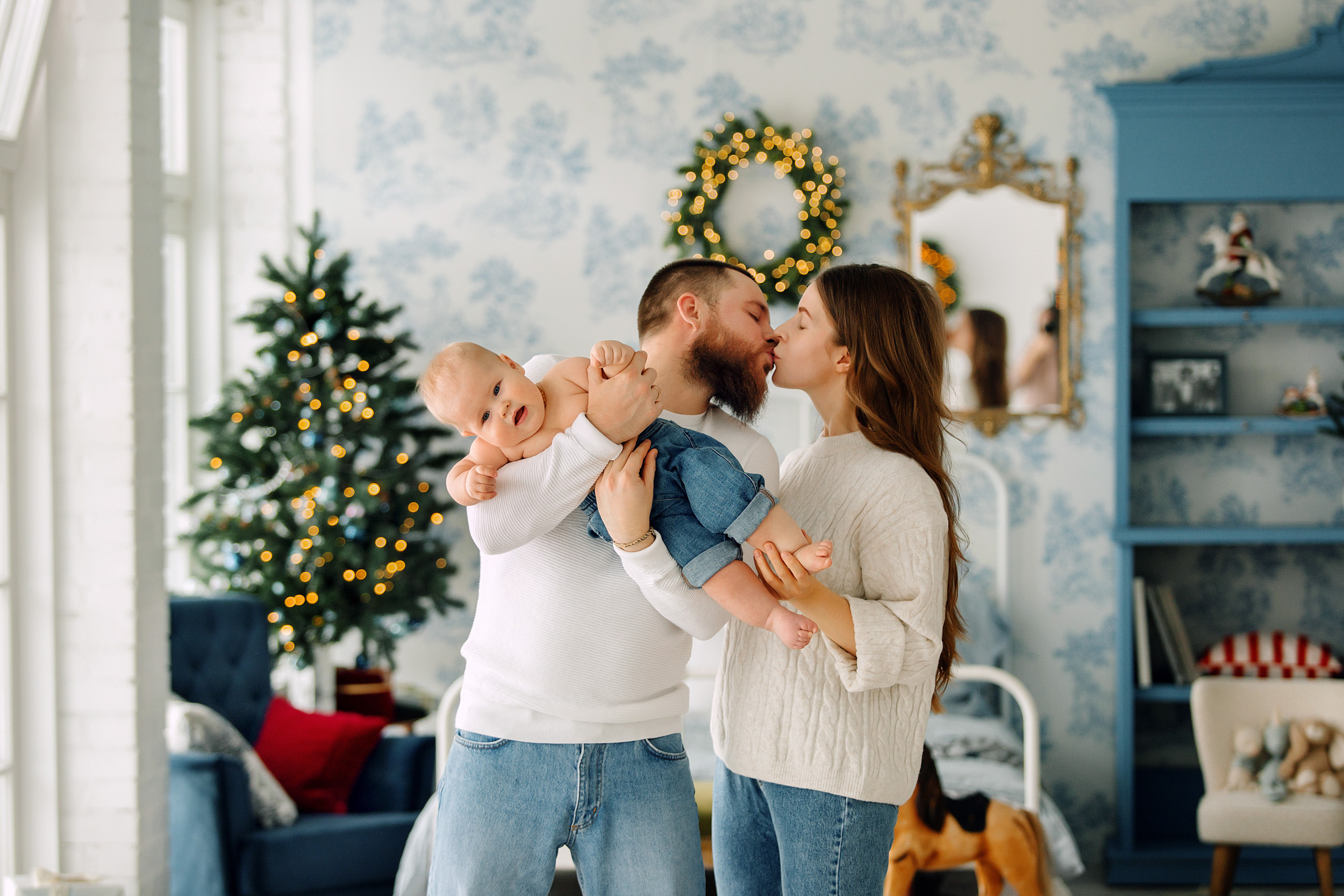 Мишка, Татьяна и Денис. Фотограф новорожденных Оксана Полевская