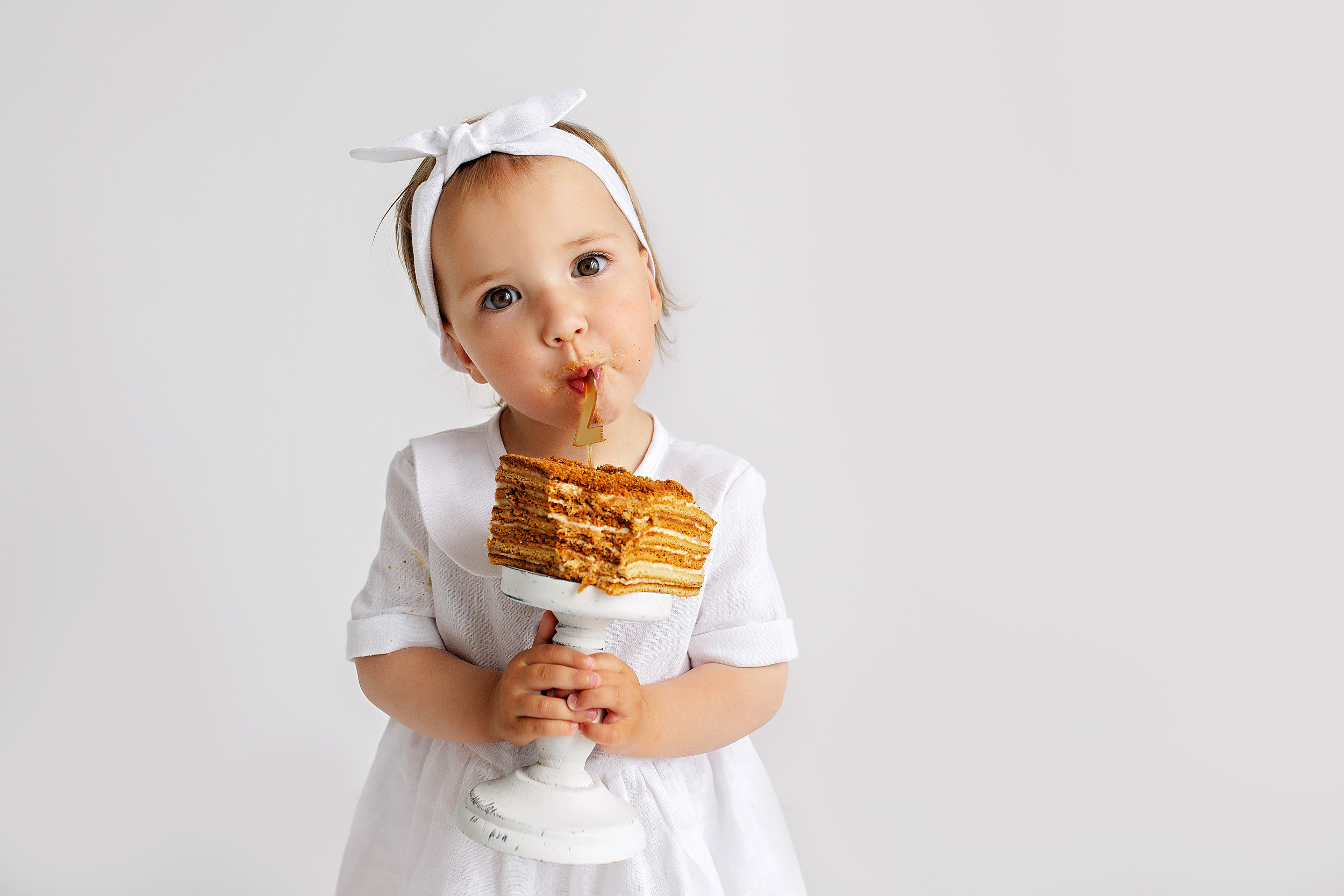 ТОРТИК ДЛЯ УЛЬЯНЫ. Фотограф новорожденных Оксана Полевская