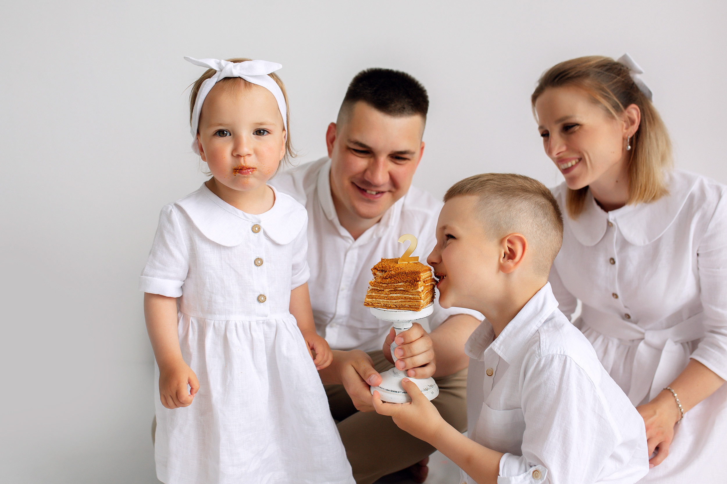 ТОРТИК ДЛЯ УЛЬЯНЫ. Фотограф новорожденных Оксана Полевская