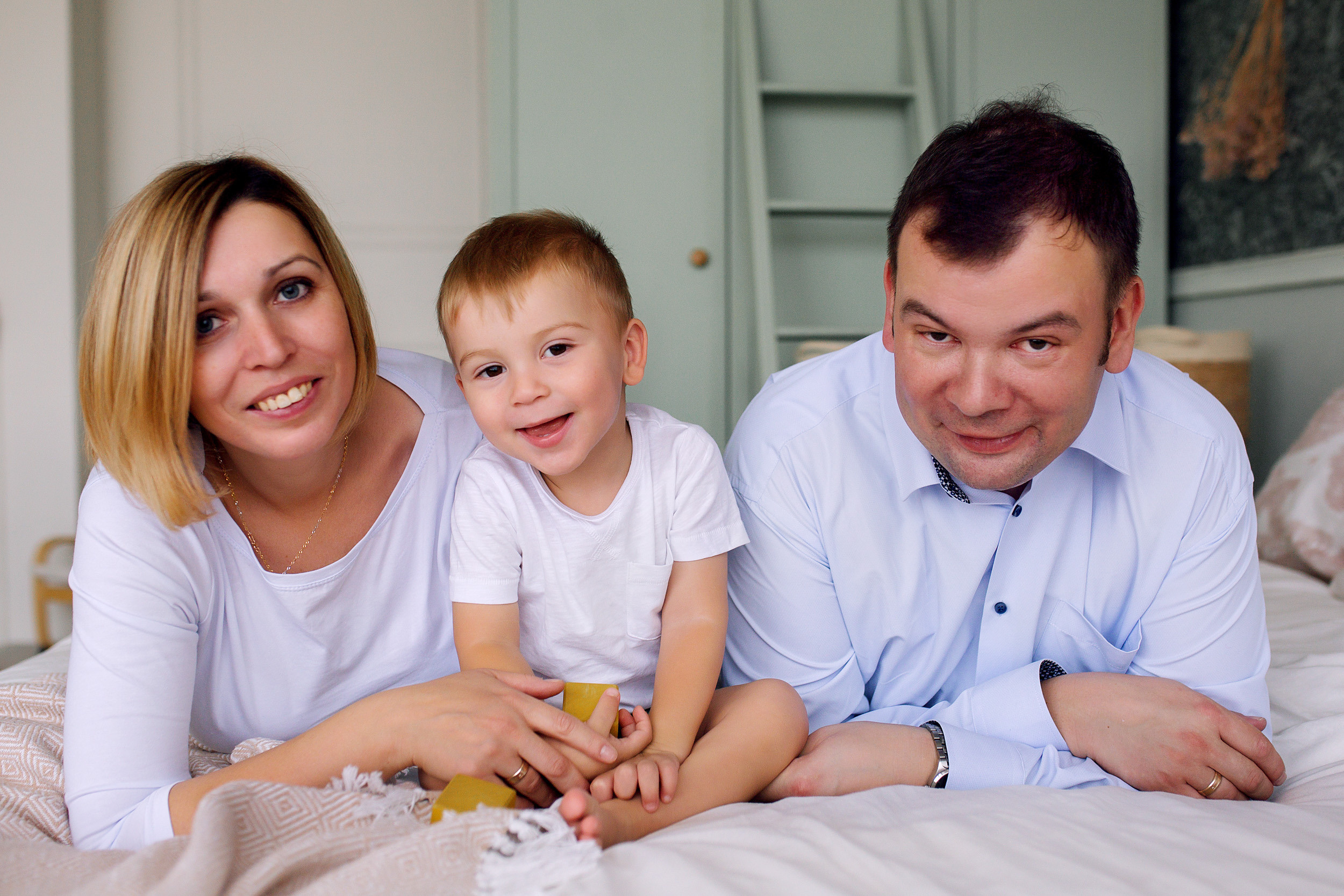 Димка, Жанна, Игорь. Фотограф новорожденных Оксана Полевская