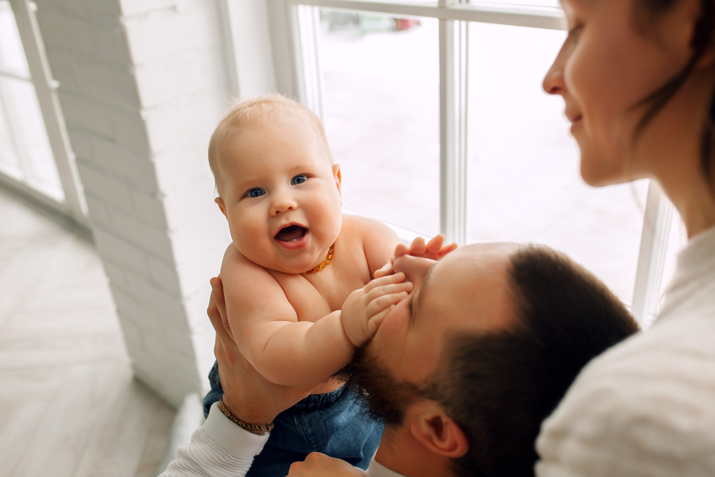 Мишка, Татьяна и Денис. Фотограф новорожденных Оксана Полевская