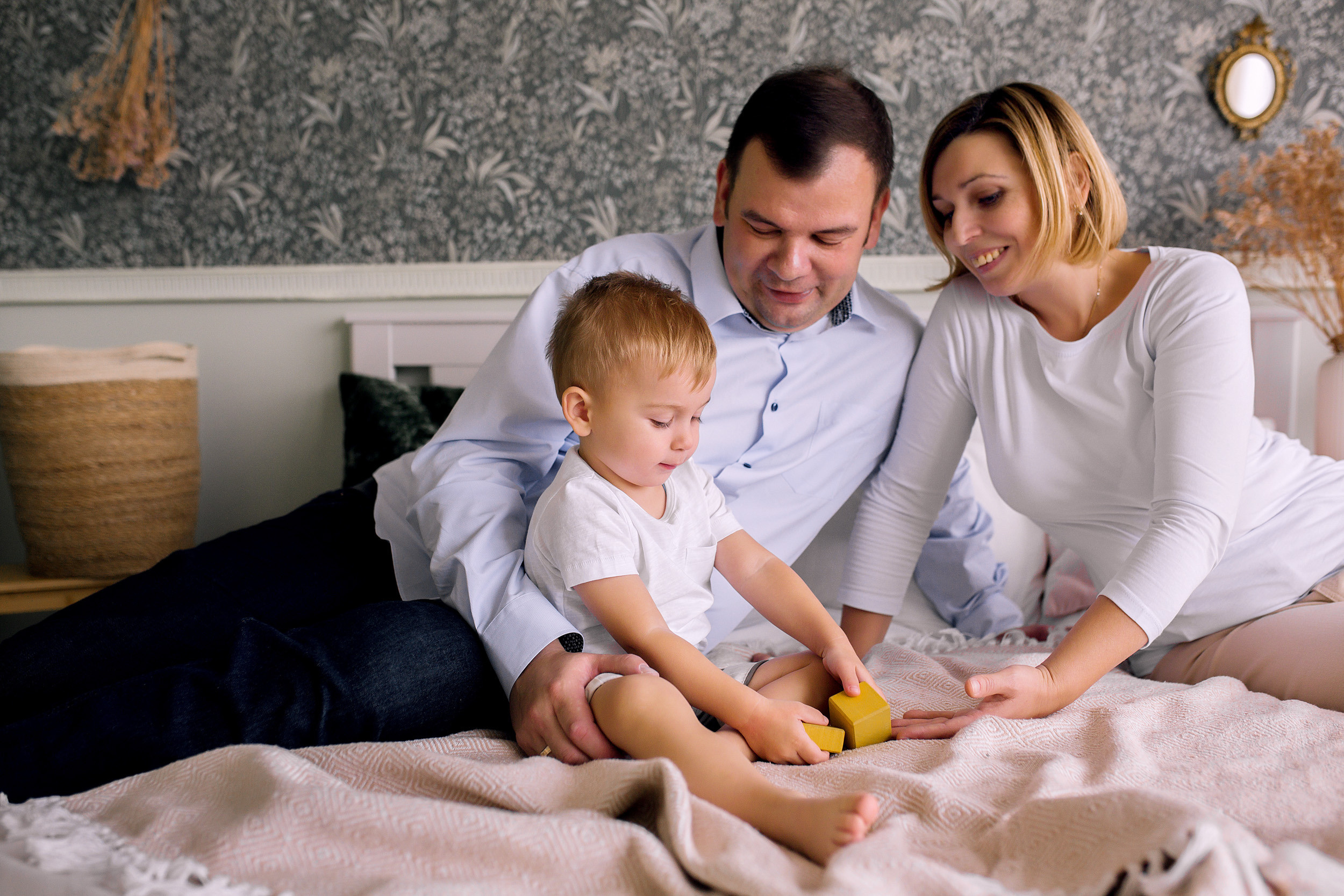 Димка, Жанна, Игорь. Фотограф новорожденных Оксана Полевская