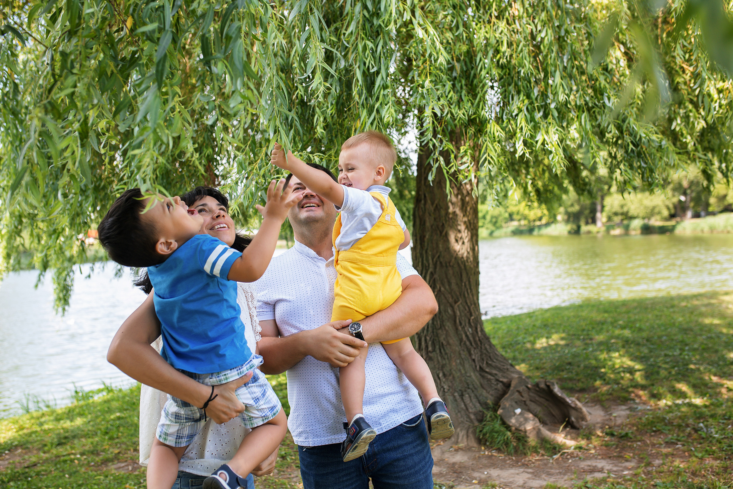 Тёма, Юра, Дарья и Женя. Фотограф новорожденных Оксана Полевская