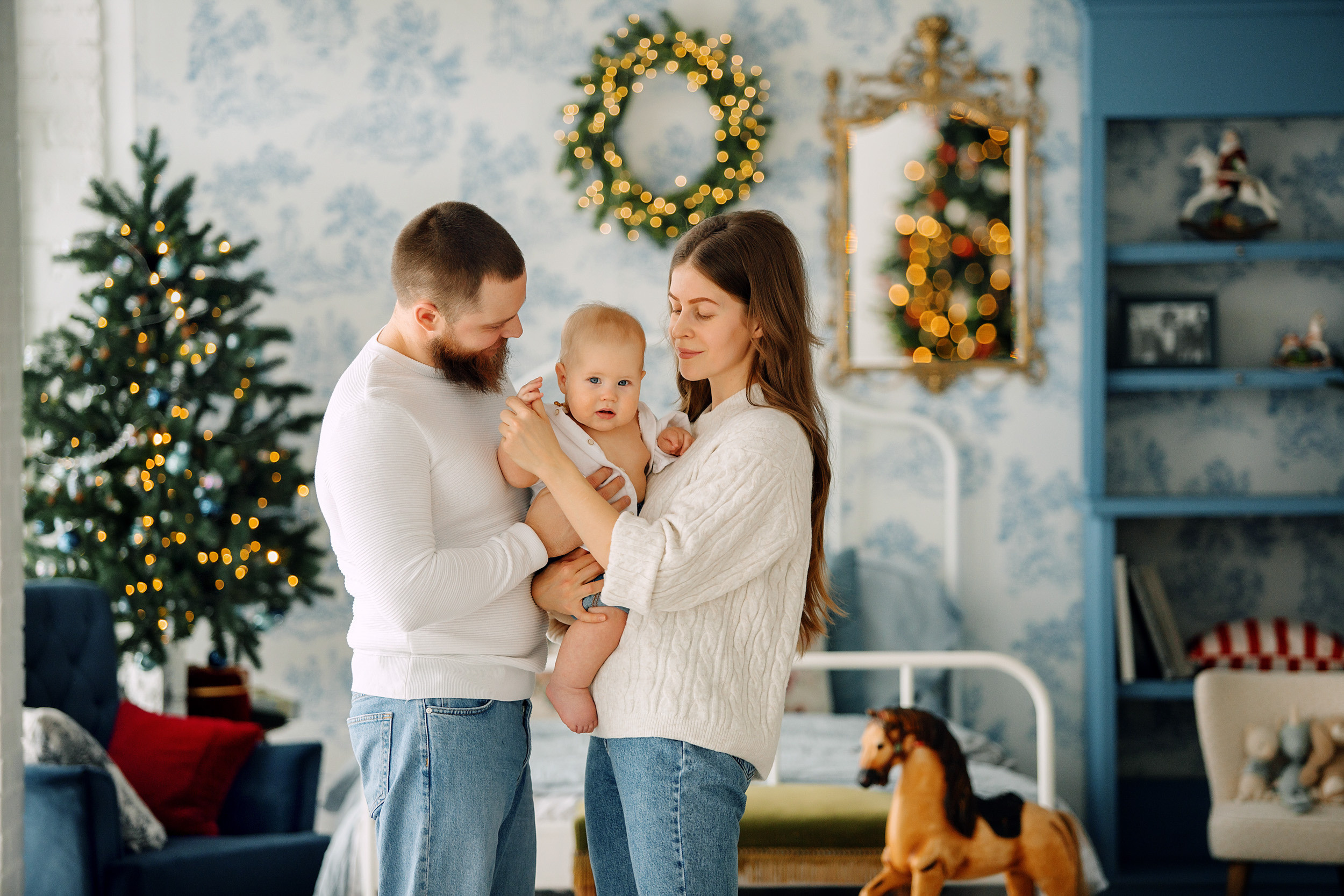 Мишка, Татьяна и Денис. Фотограф новорожденных Оксана Полевская