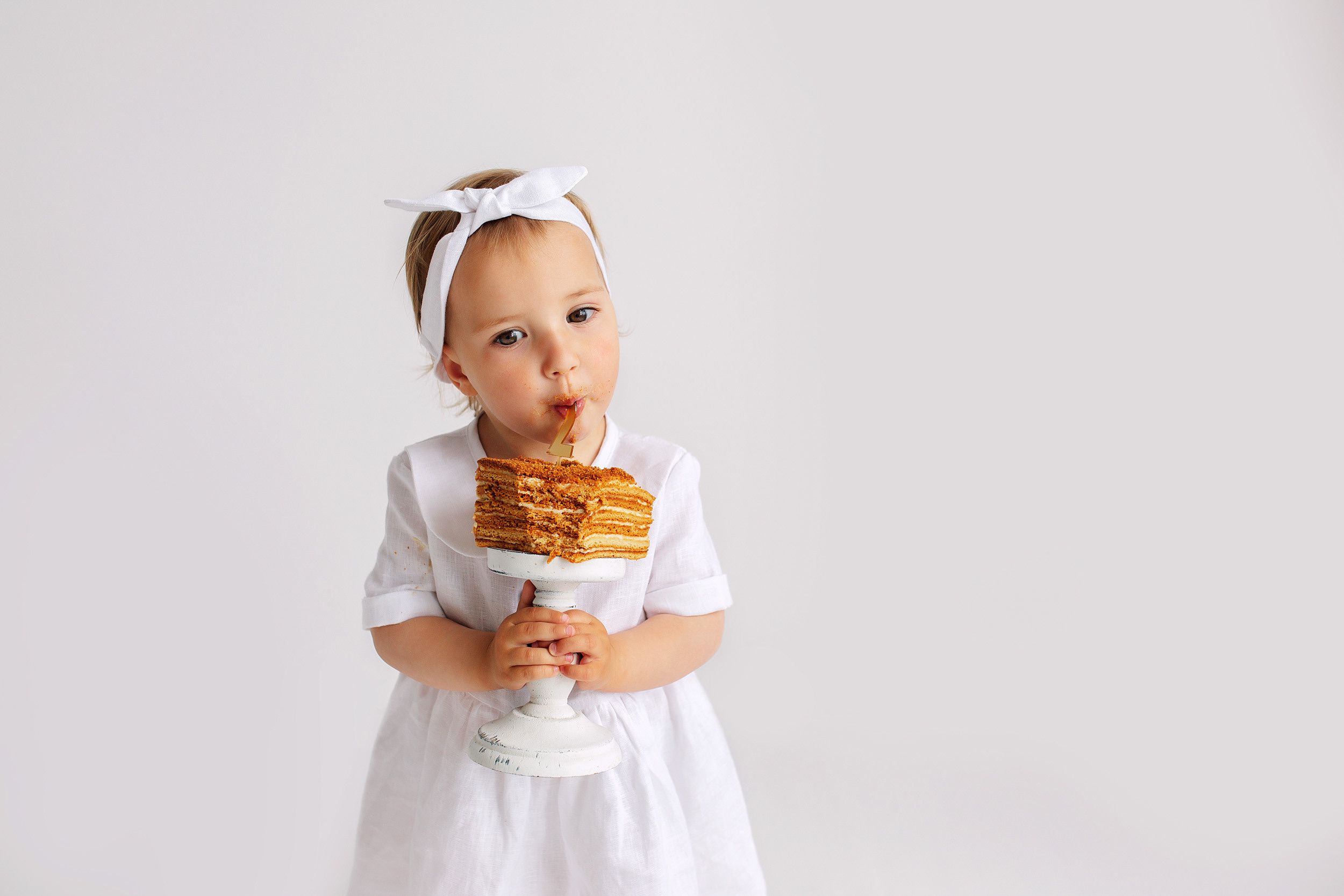 ТОРТИК ДЛЯ УЛЬЯНЫ. Фотограф новорожденных Оксана Полевская