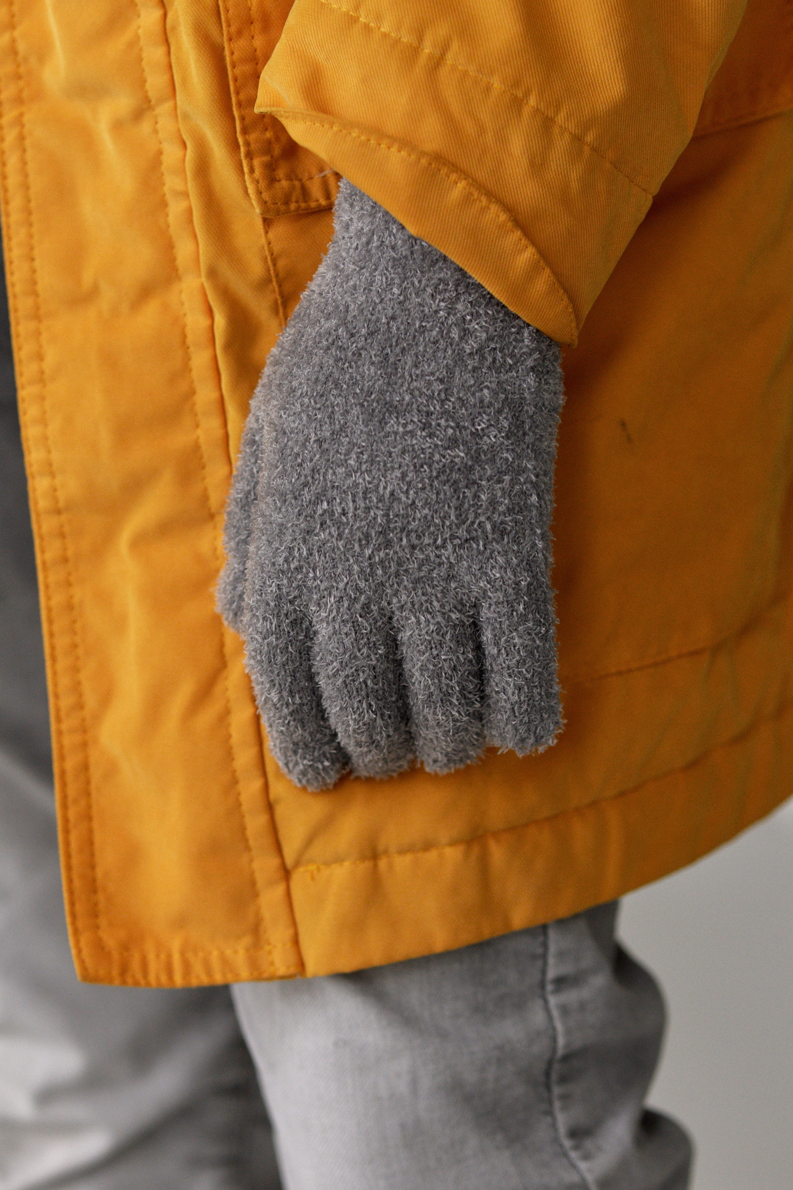 Зимние перчатки. Фото съемка товаров для макретплейсов Воронеж