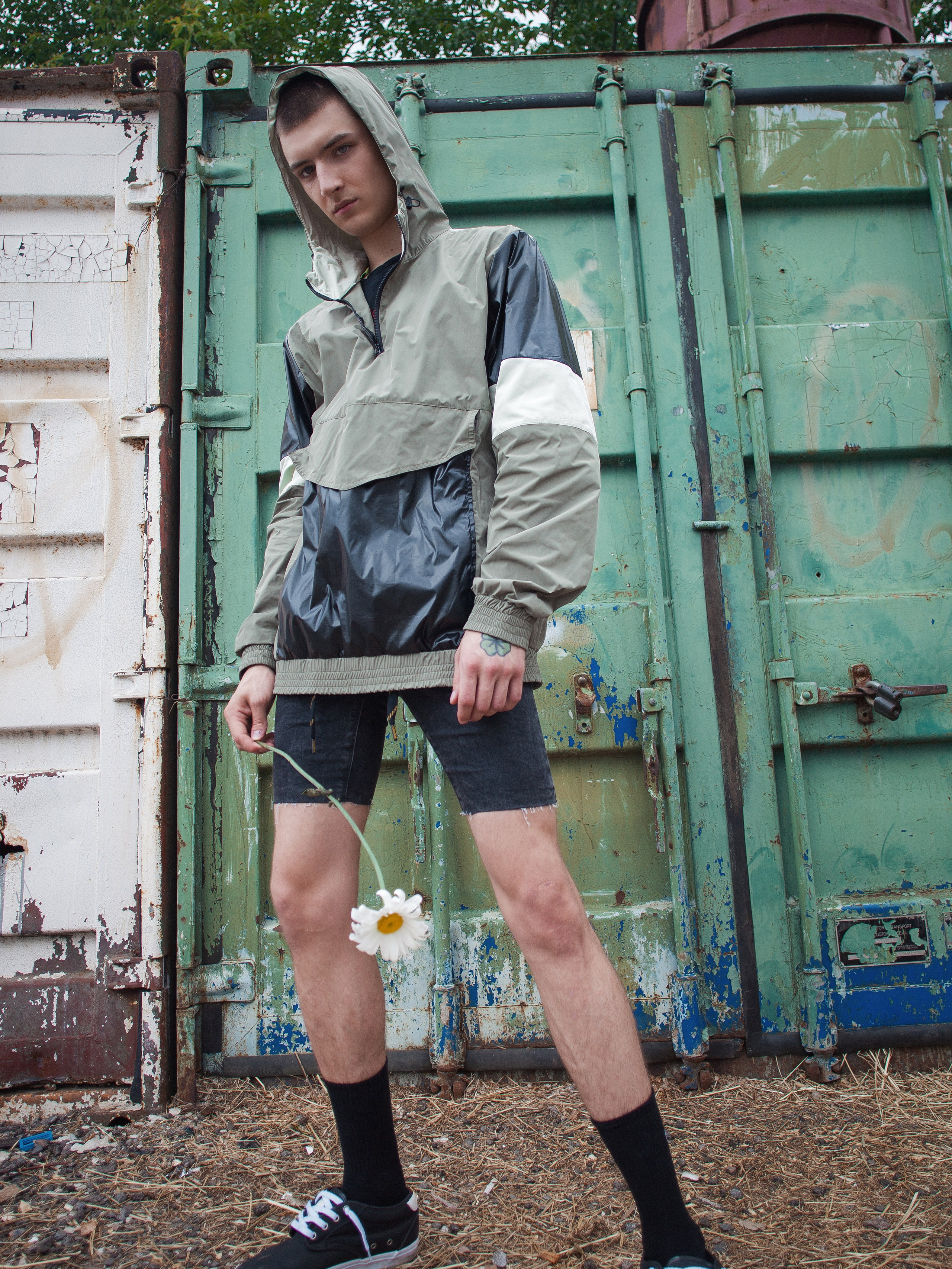 Лук бук Tolyboy. Каталожный и предметный фотограф в Москве Анна Nesmeliva