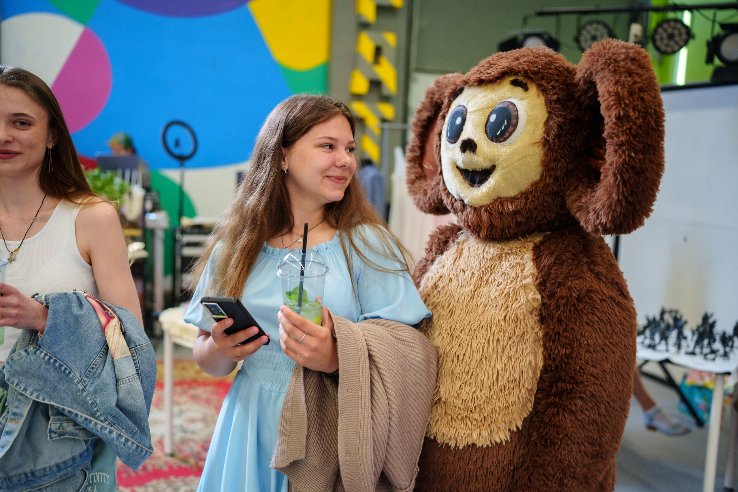 Благотворительный фестиваль «Мир! Труд! Май!» — КЦ «Октябрь» (13.05.2023). Фотограф Андрей Чеботок (Белгород, Курск, Воронеж, Старый Оскол)