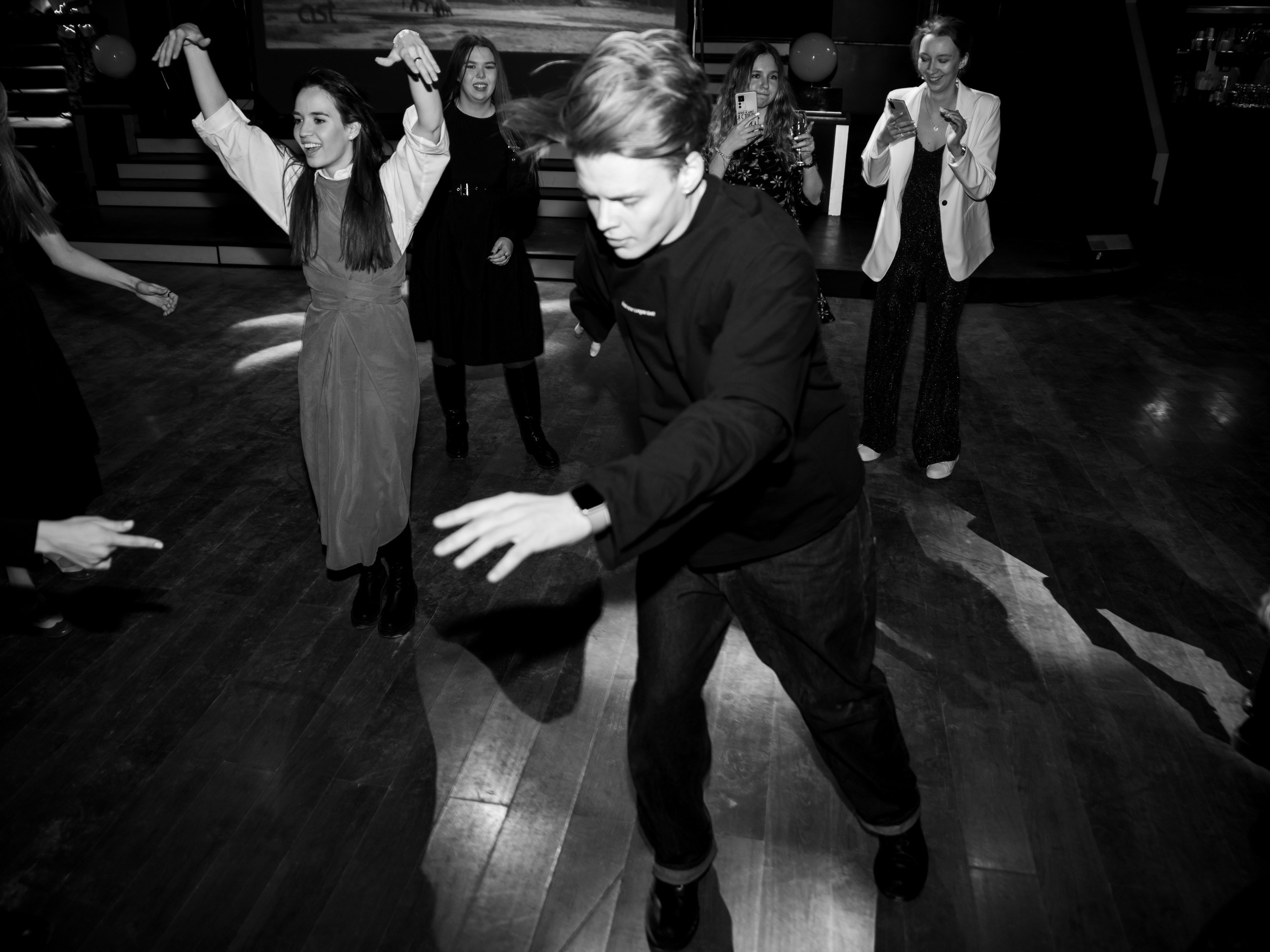 Корпоратив в театре МДМ. Свадебный и портретный фотограф в Москве Жердев Даниил