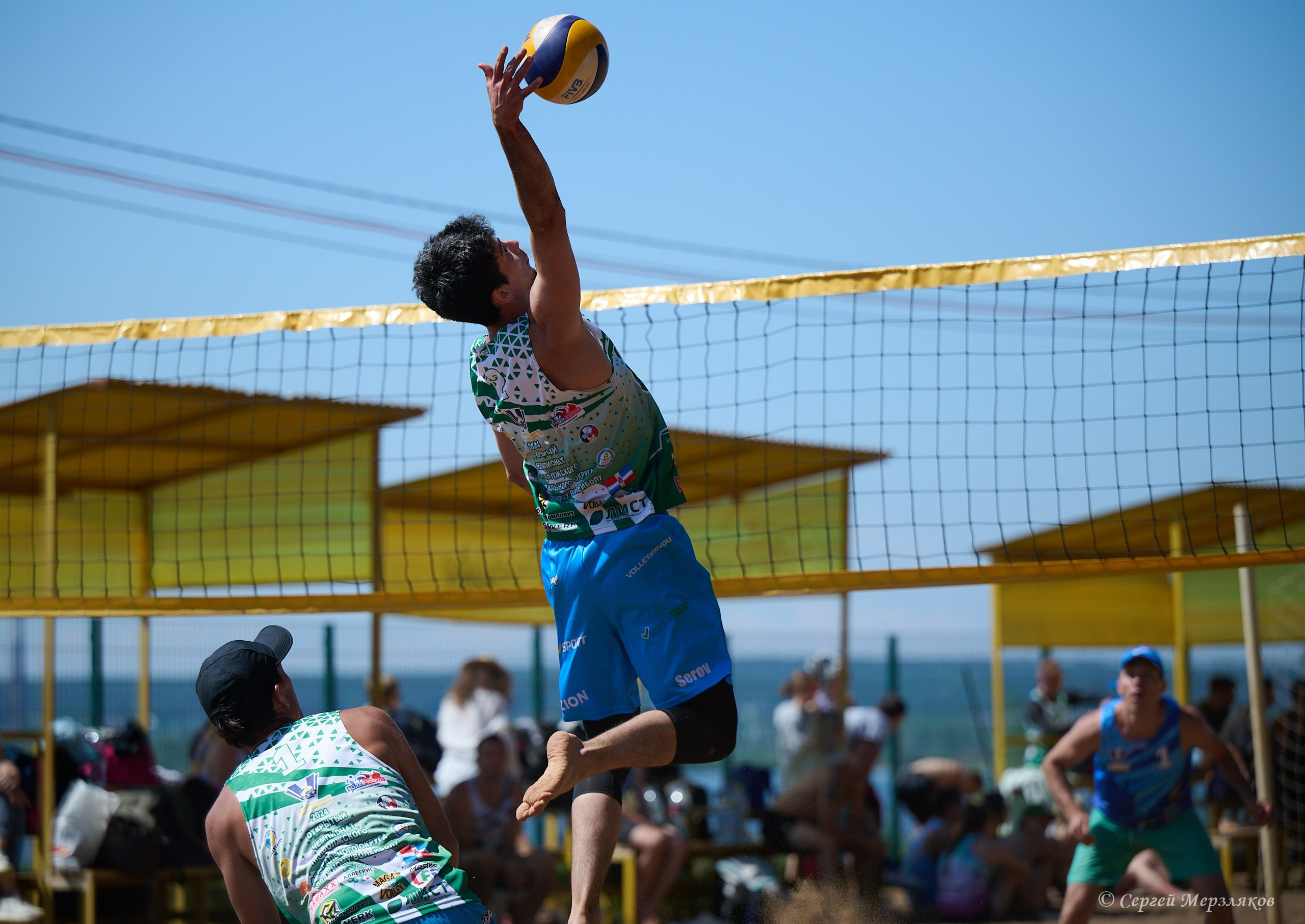 Пляжный волейбол. 1 этап Волейбольной Лиги Поволжья. Ижевск 09.06.2024. Спортивный репортажный фотограф в Ижевске Сергей Мерзляков