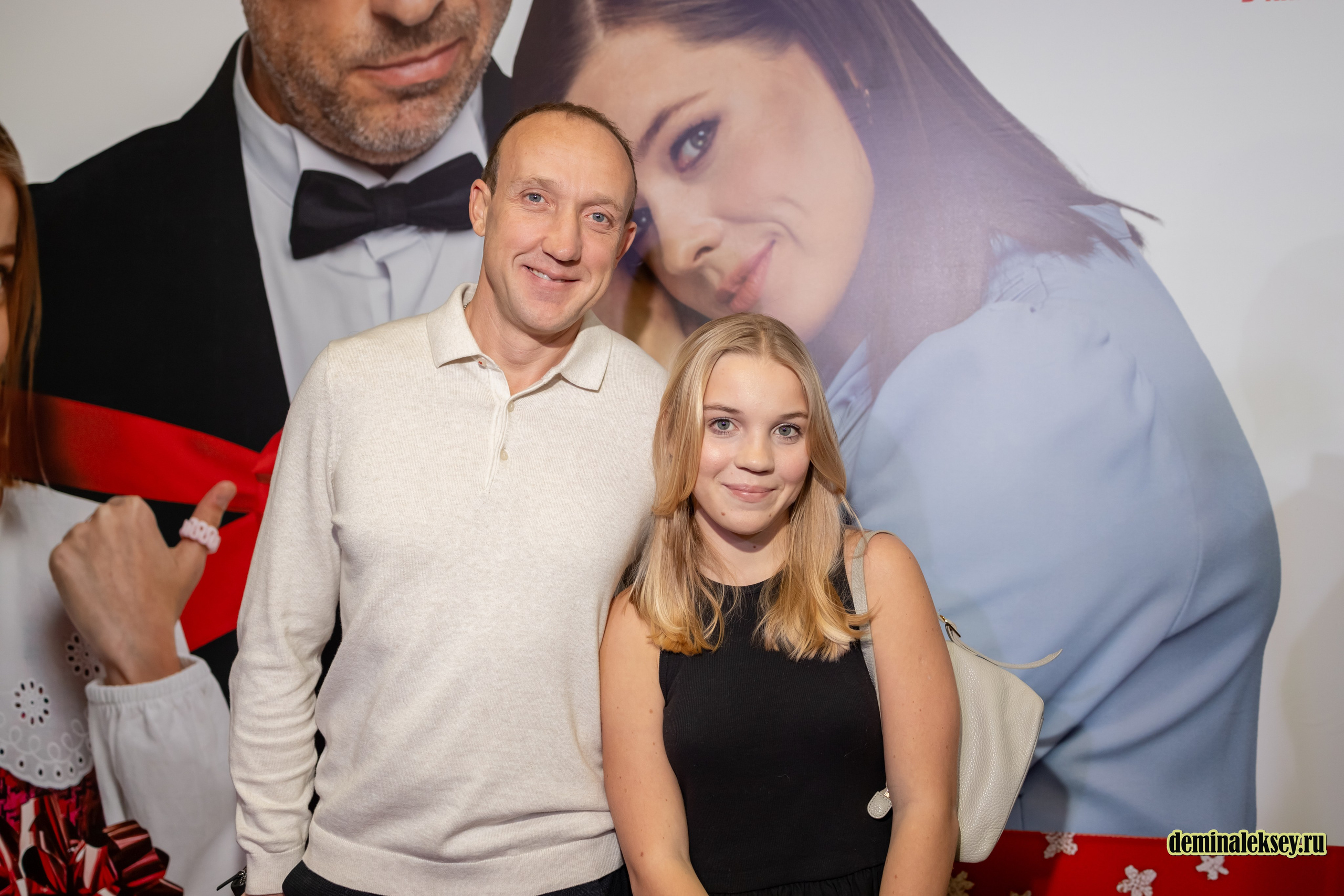 Премьера фильма папу маме заверни в кинотеатре Октябрь. Репортажный, семейный и студийный фотограф в Москве Демин Алексей