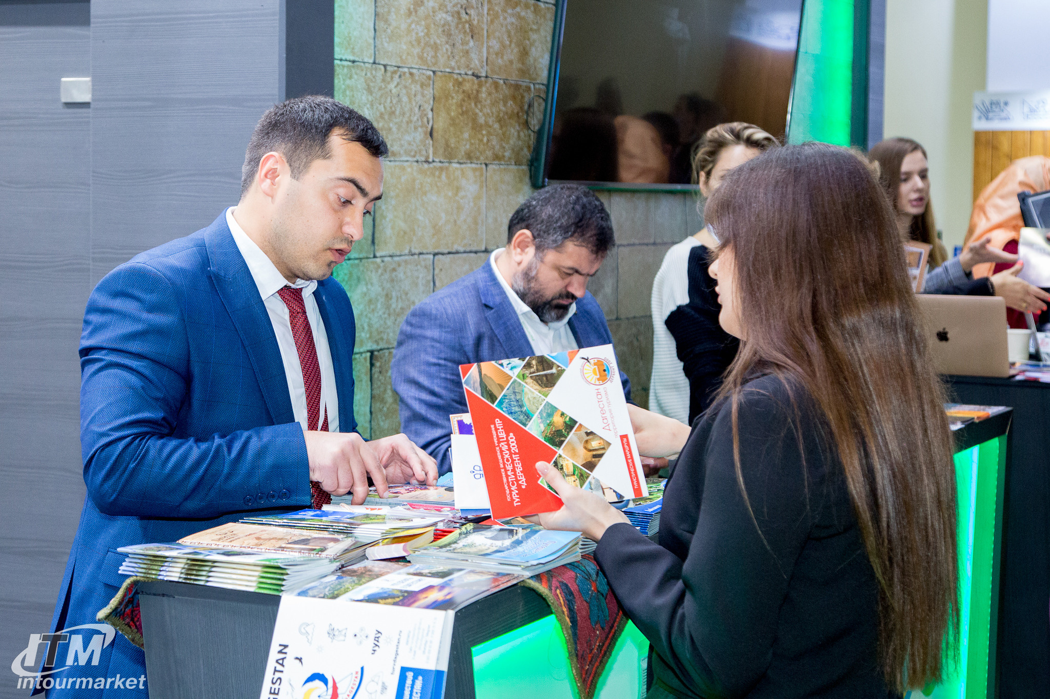 Exhibitions 2. Главная