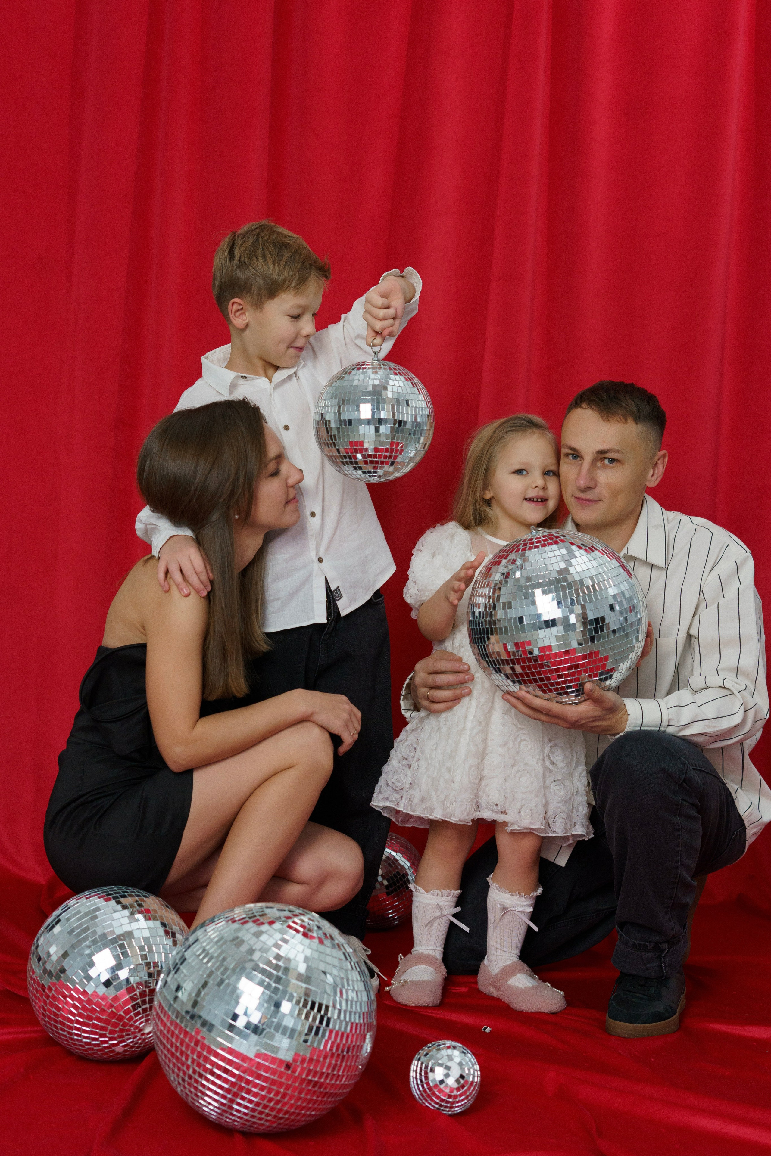 Наталья, Александр, Варя, Матвей,. Главная