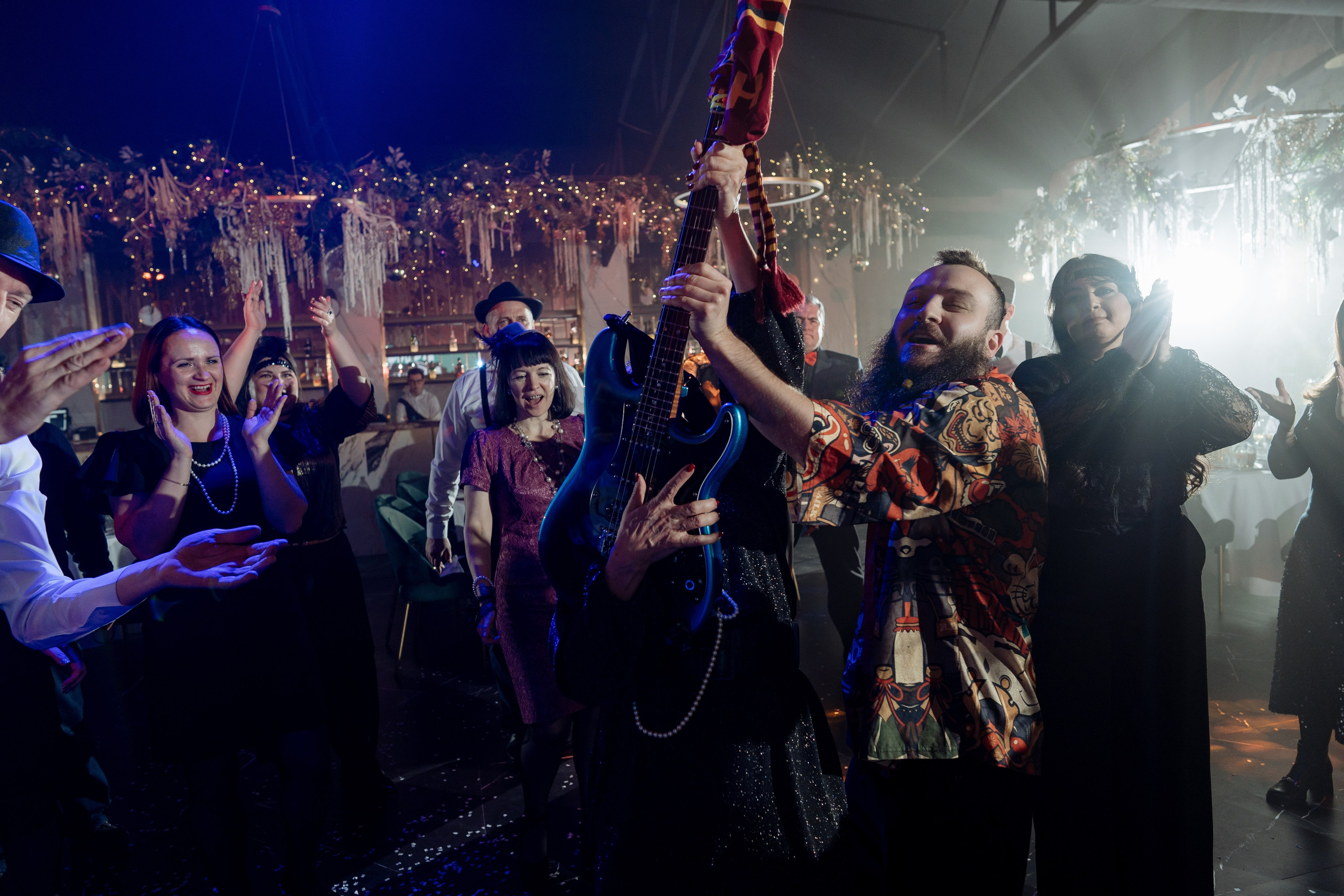 Альбион Тур