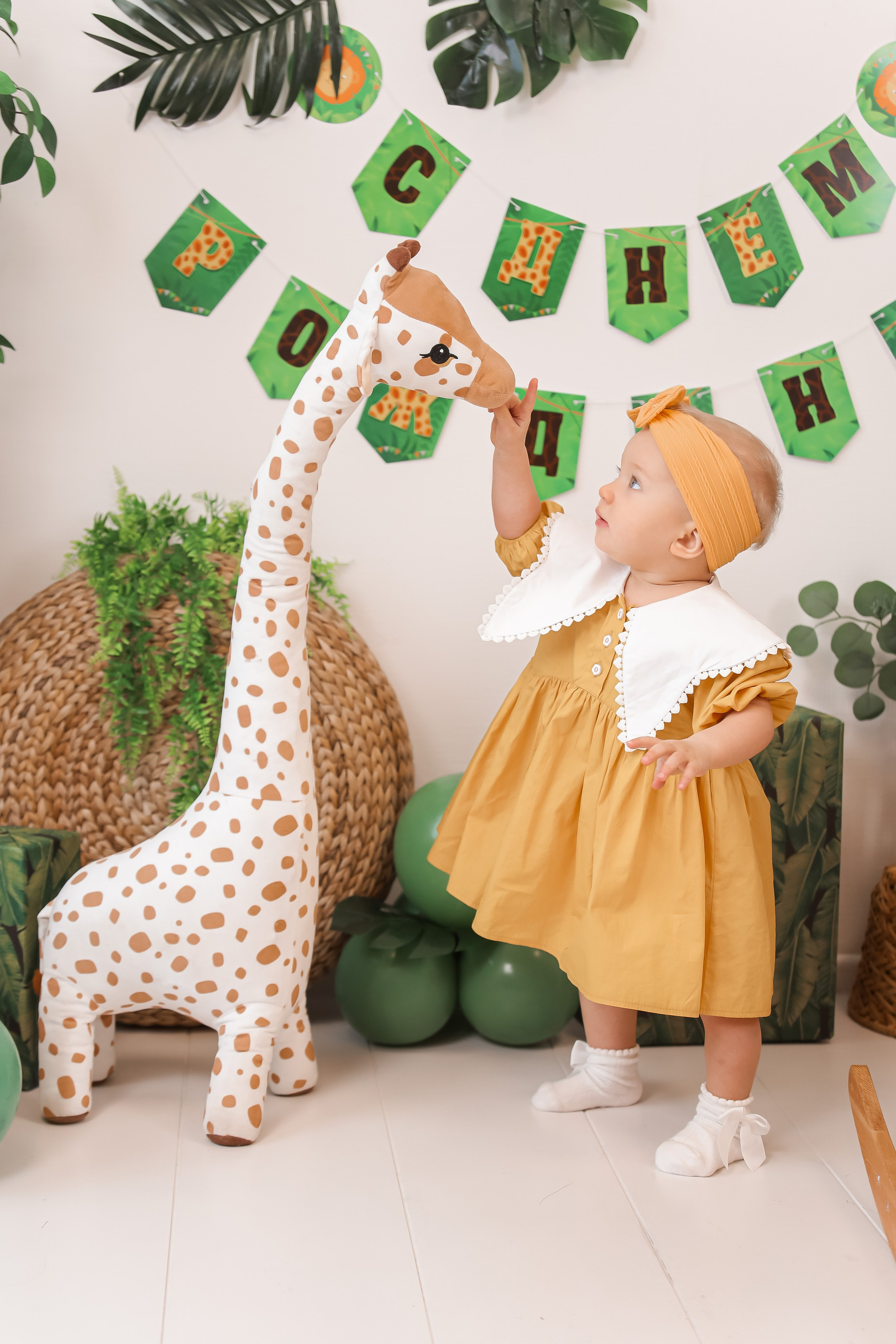 1й Годик Милы. Детский и Семейный фотограф в Санкт-Петербурге. Детская Фотостудия «FAMILY STORY»