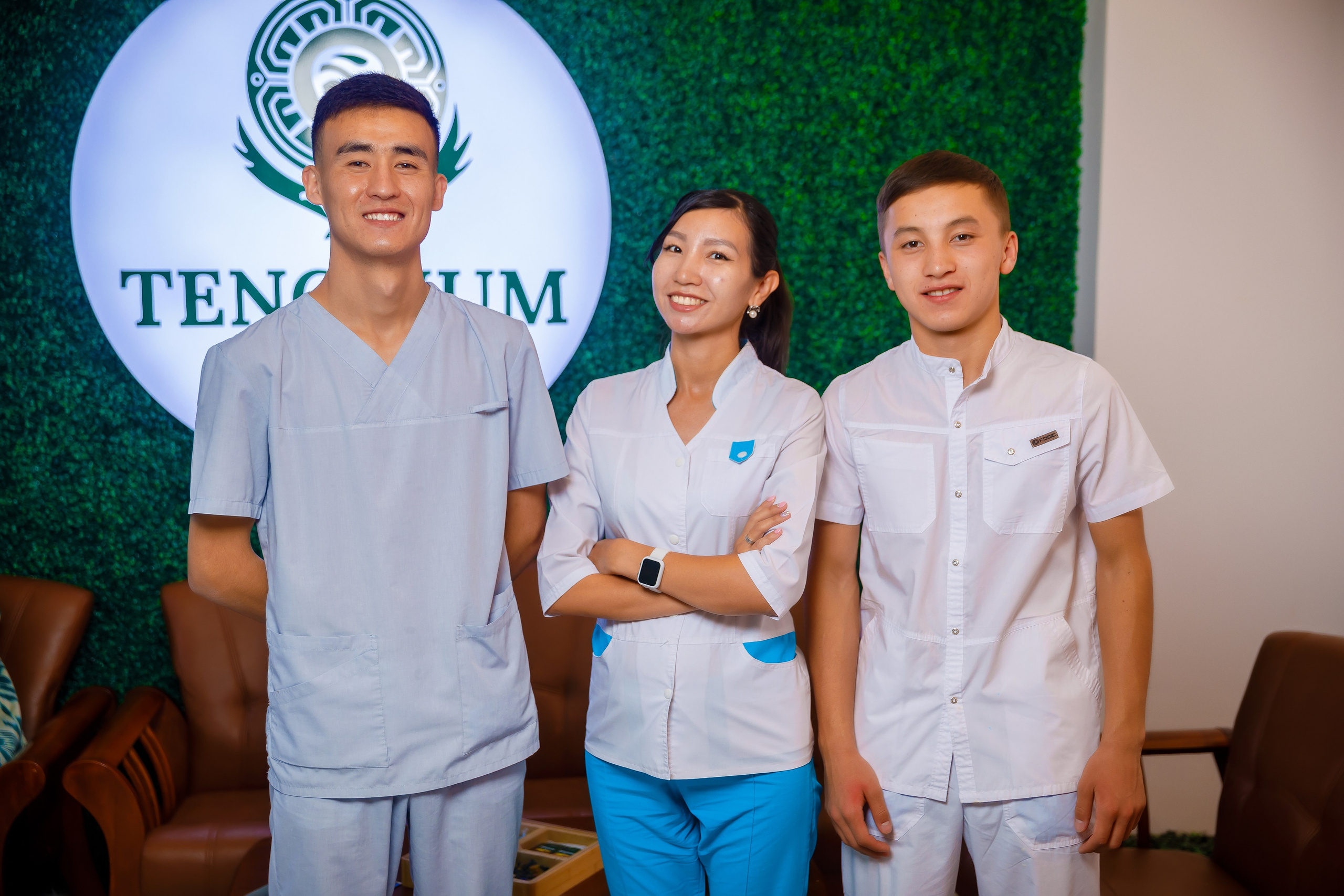 Стамотология. Семейный и Свадебный фотограф в Астане Александр Астапов