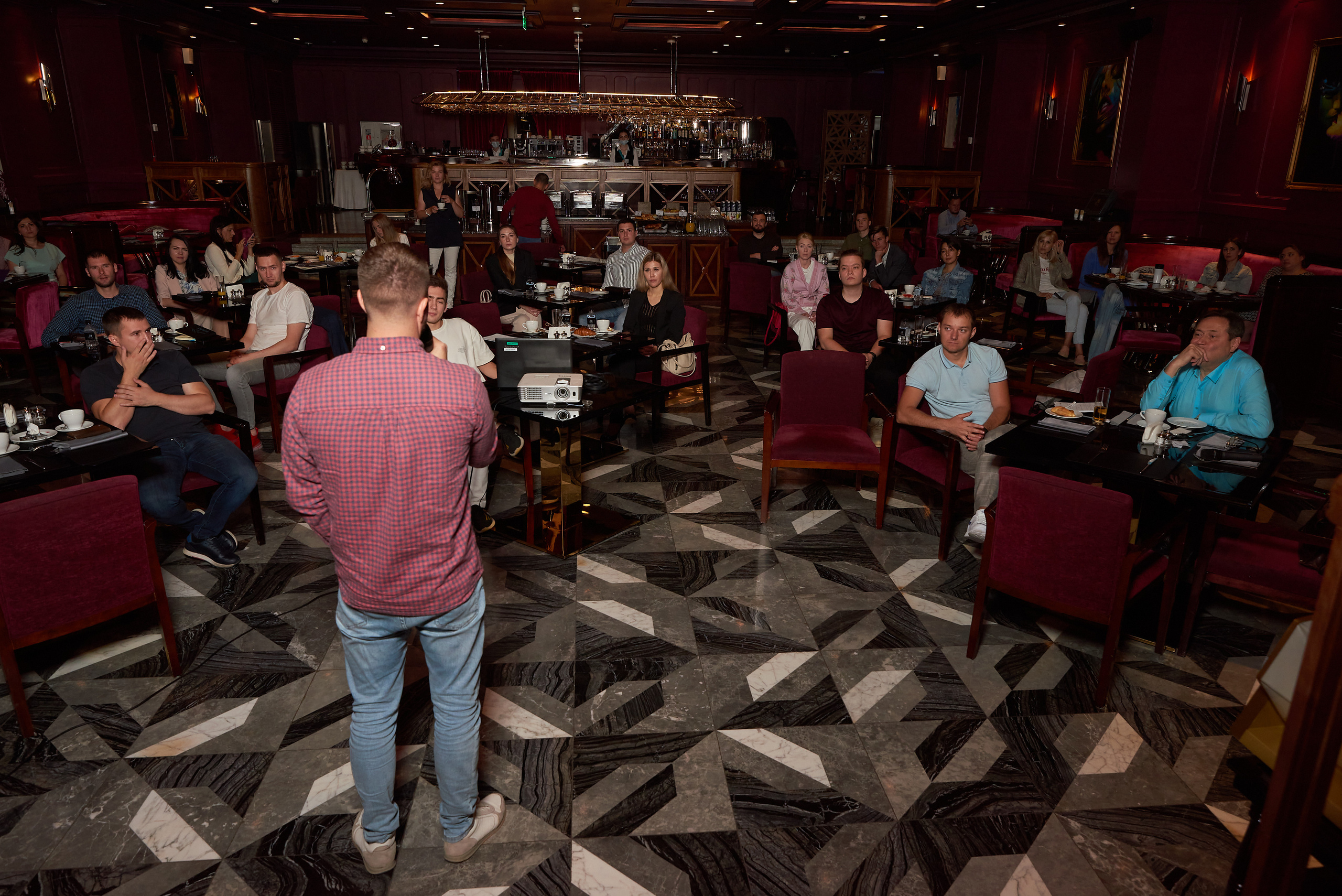 Репортаж Бизнес клуба "Бизнес завтрат в казино Tiger de cristal. Фотограф для жизни, бизнеса и соц сетей Ирина Нечет, Владивосток