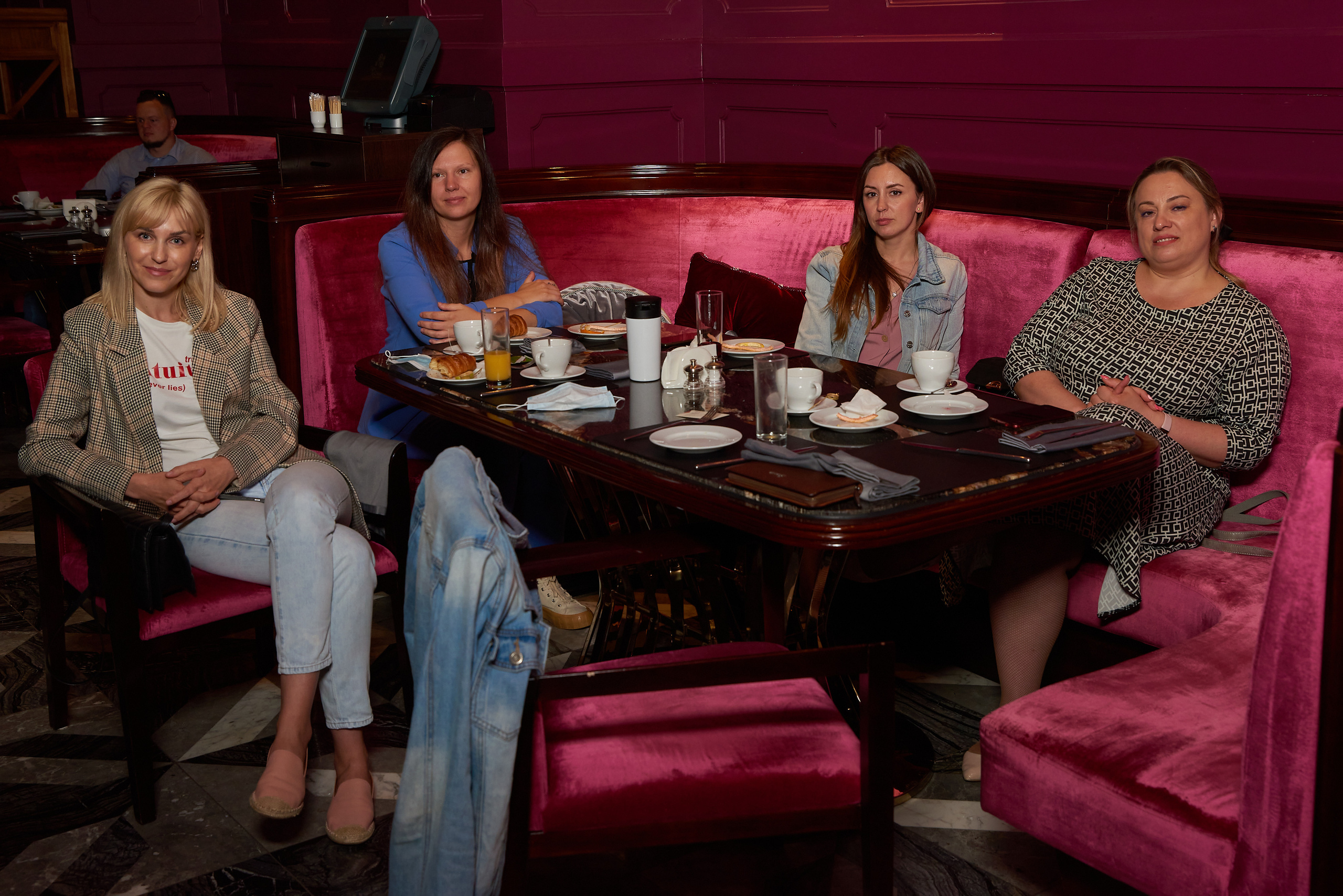 Репортаж Бизнес клуба "Бизнес завтрат в казино Tiger de cristal. Фотограф для жизни, бизнеса и соц сетей Ирина Нечет, Владивосток