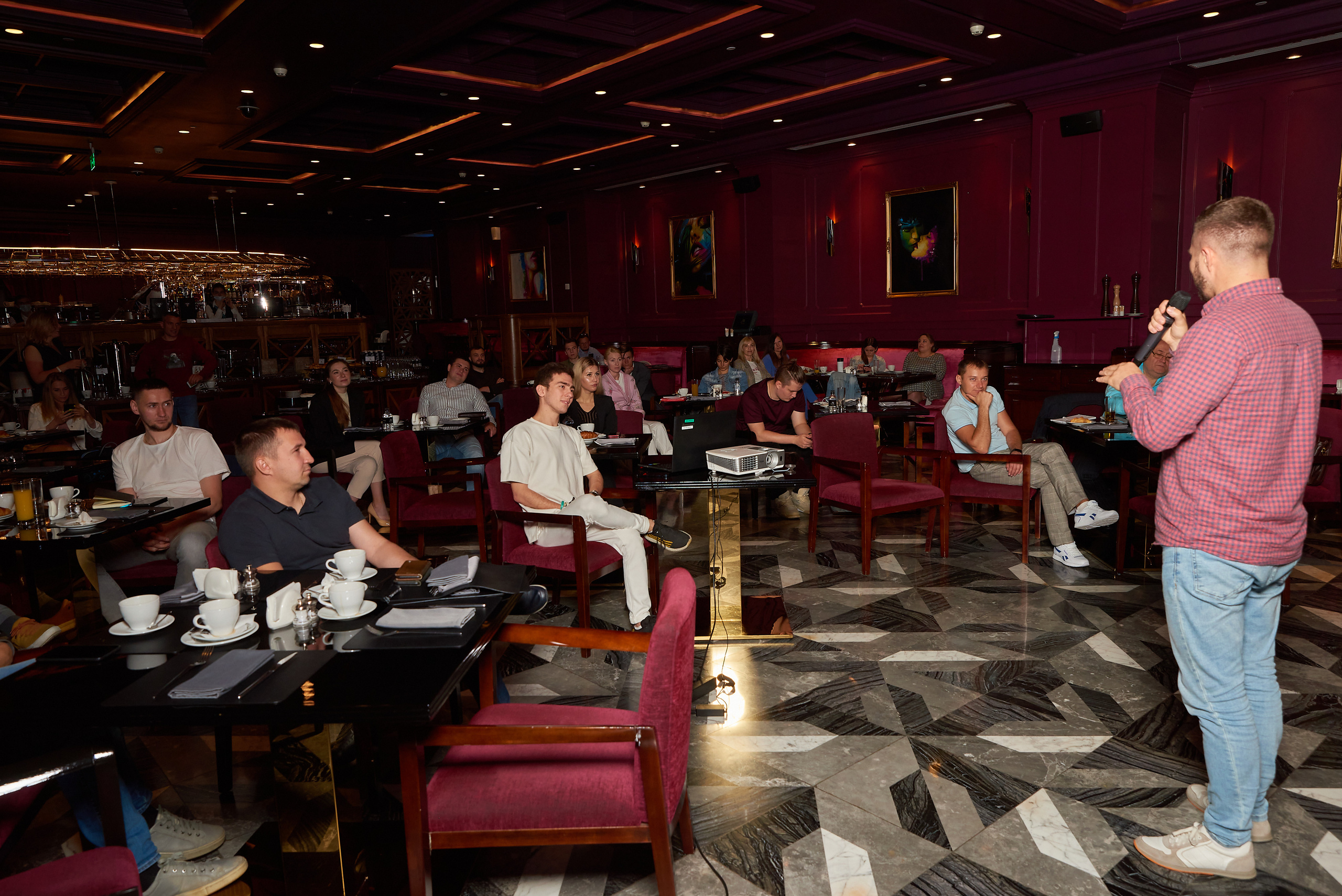 Репортаж Бизнес клуба "Бизнес завтрат в казино Tiger de cristal. Фотограф для жизни, бизнеса и соц сетей Ирина Нечет, Владивосток