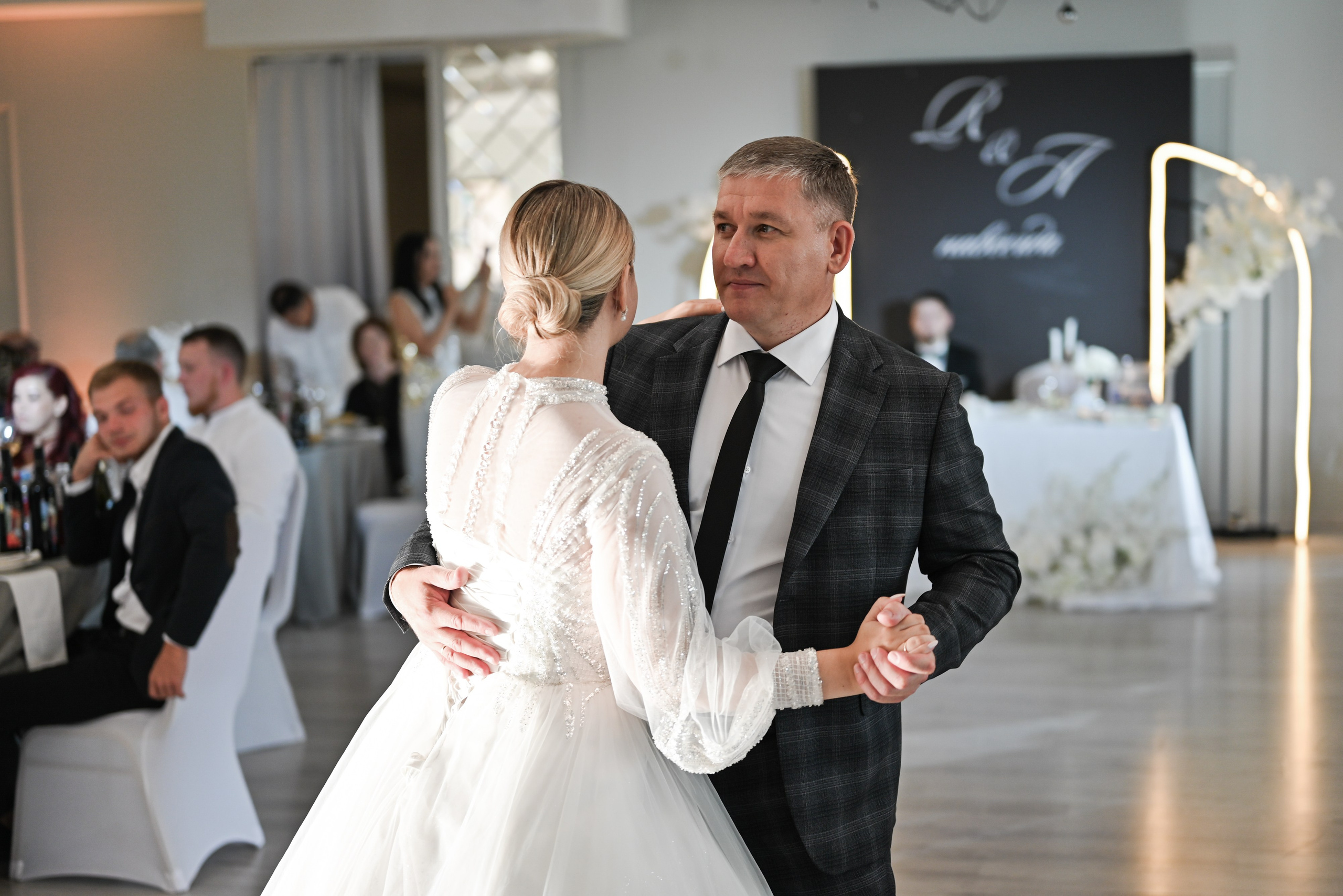 R & A. Свадебный и семейный фотограф в Уфе Александров Максим