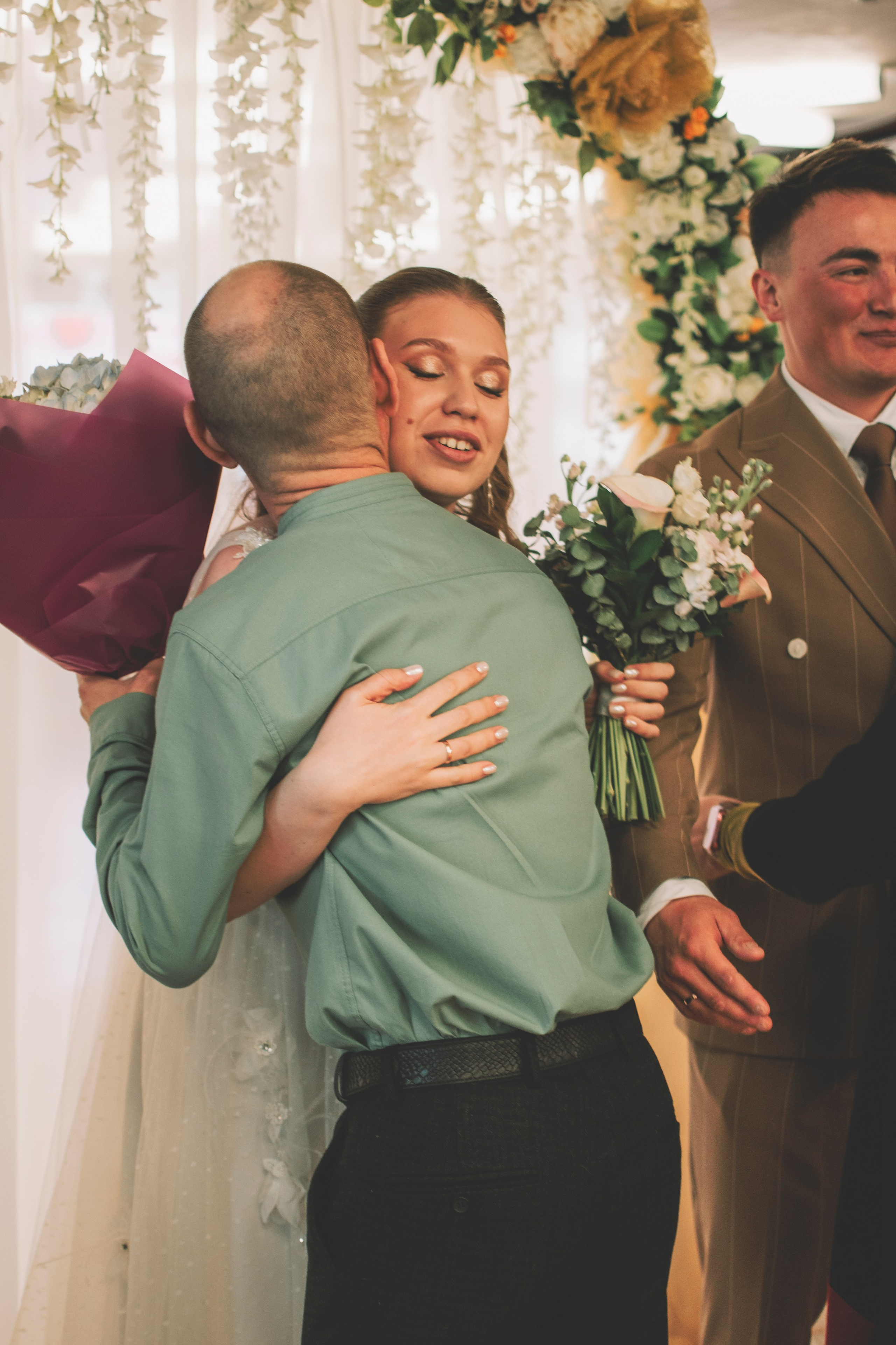 Альберт и Анастасия (Студийная фотосессия, роспись в ДК Нефтяник + фотосессия с гостями). Семейный и свадебный фотограф Губкинский и Ставрополь