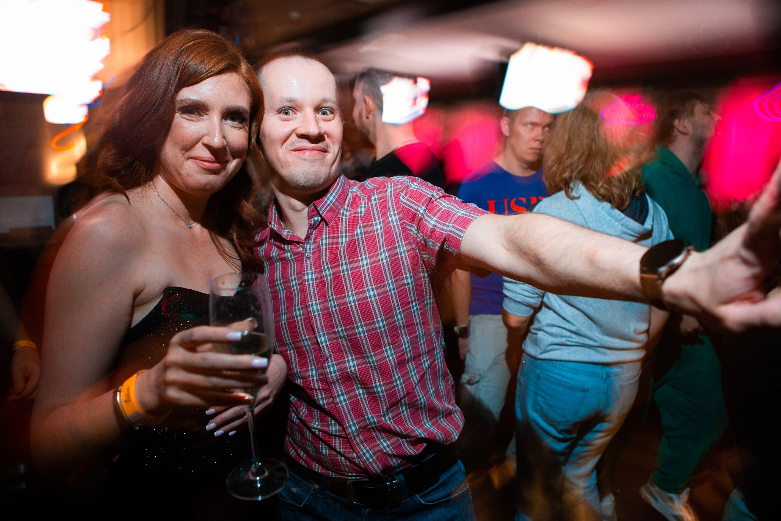 Лето, гуд бай! Клубная вечеринка | 25.08.23. Галерея Фантим