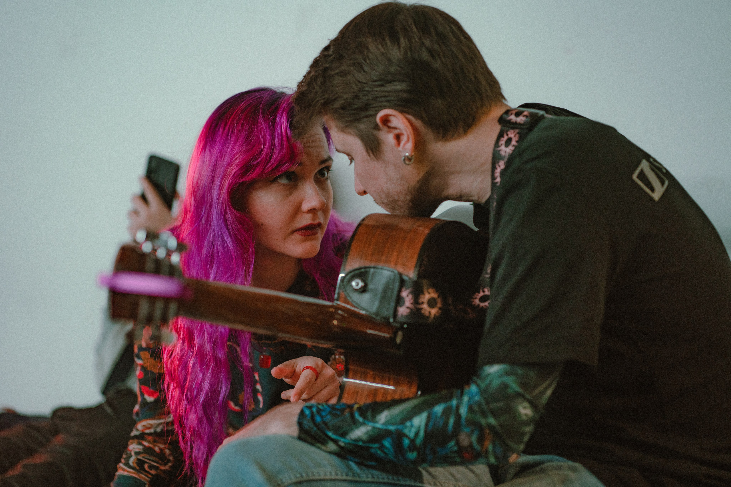 Презентация поэтического сборника. Творческие фотосессии в Москве. Фотоальбом лидера группы ЯЛО