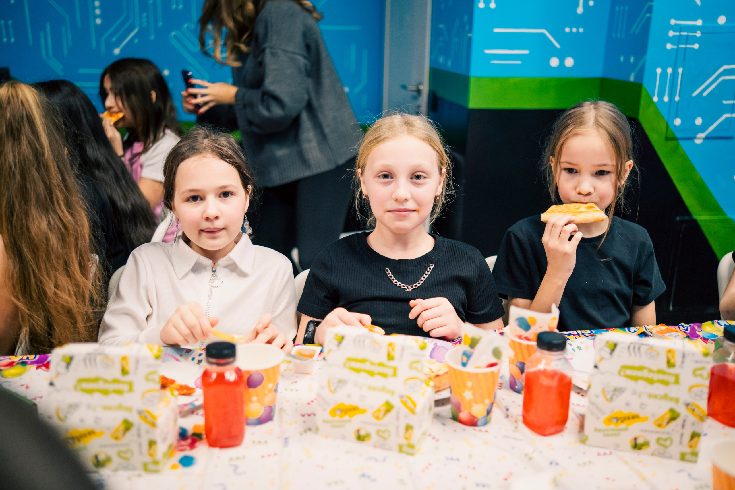 VR (September-October 2024). Felixtones